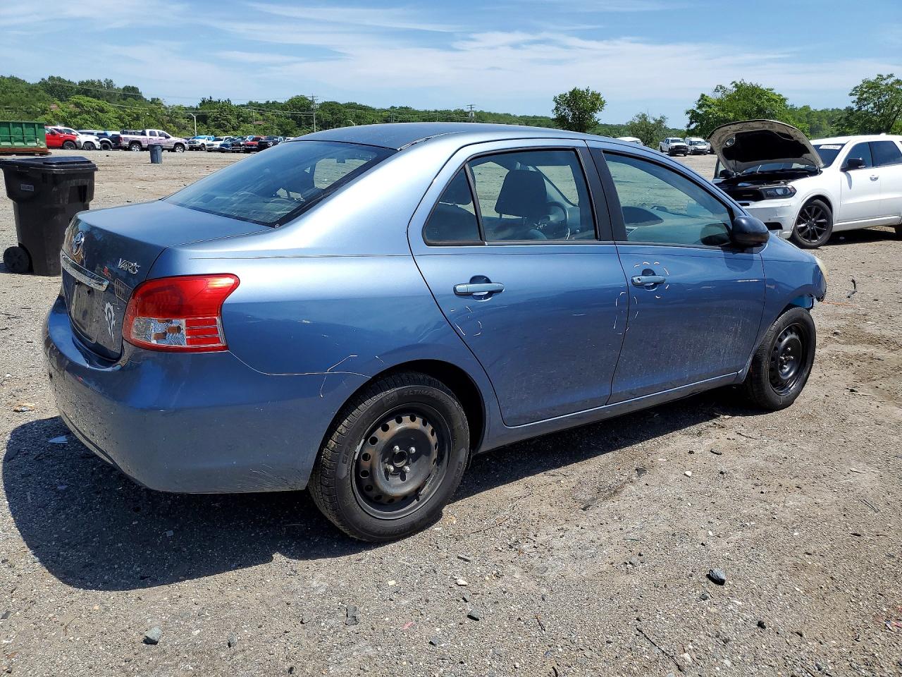 2010 Toyota Yaris Base Blue vin: JTDBT4K36A4078792