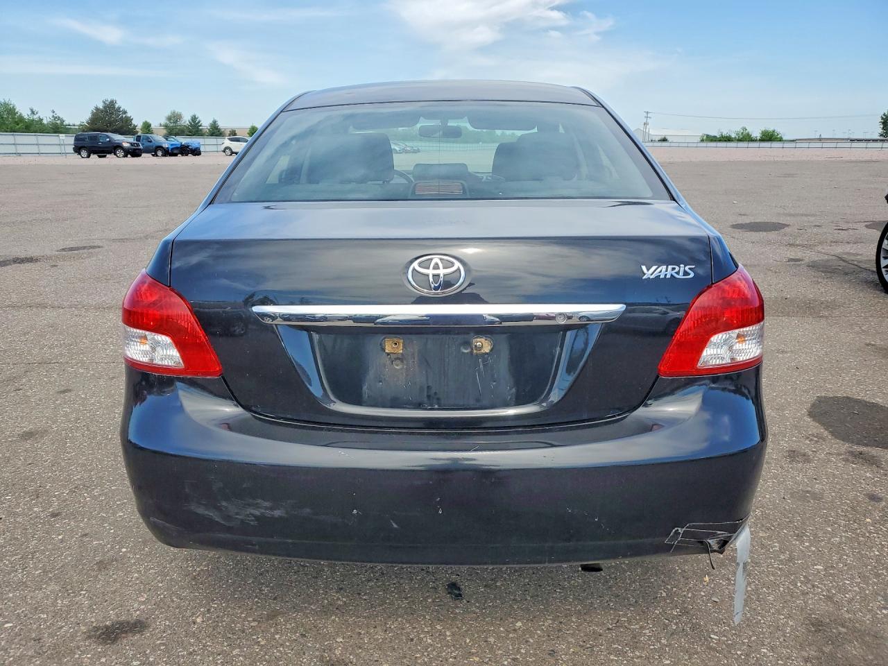 2012 Toyota Yaris Fleet Black vin: JTDBT4K36C1418124