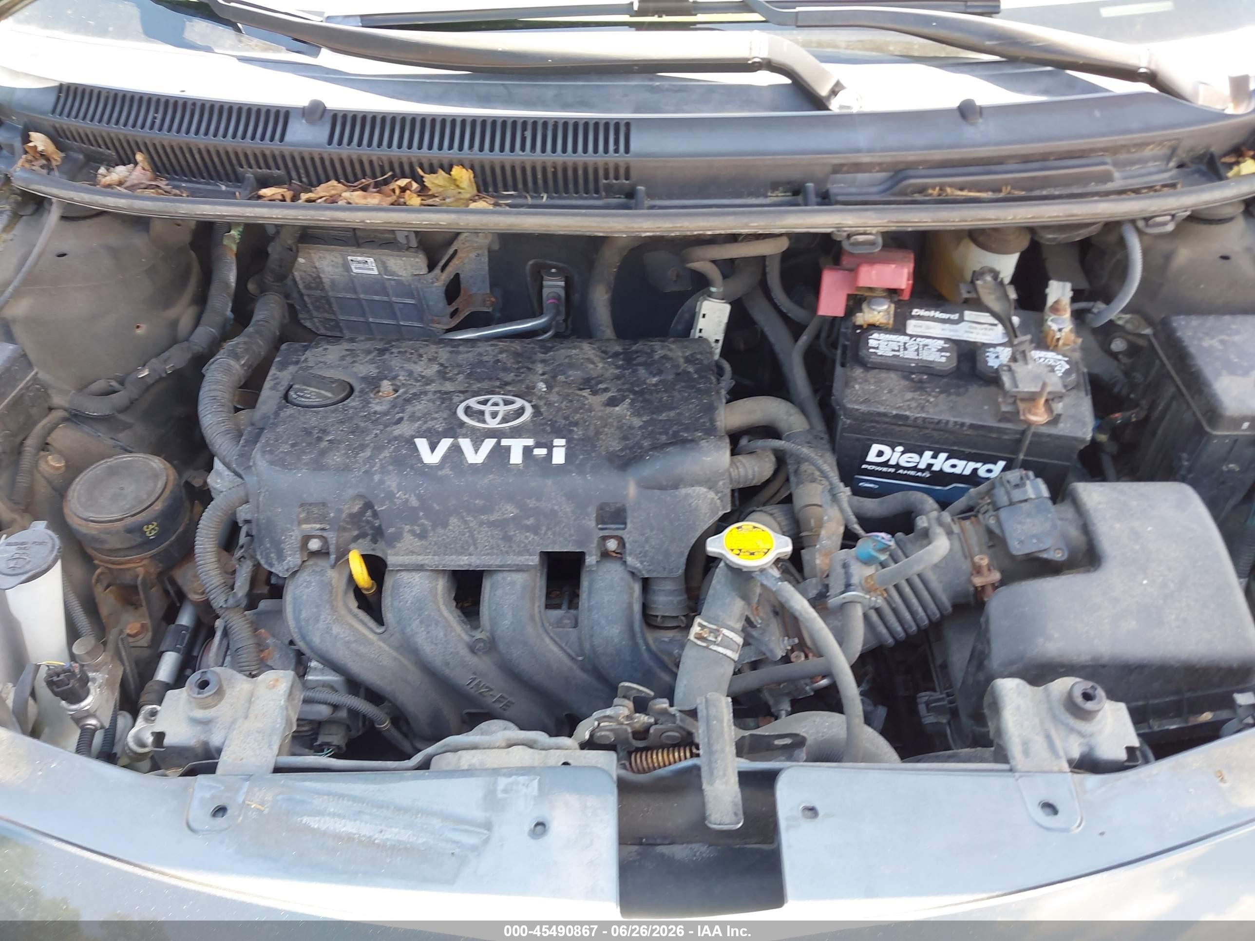 2010 Toyota Yaris   Серый vin: JTDBT4K37A1359419