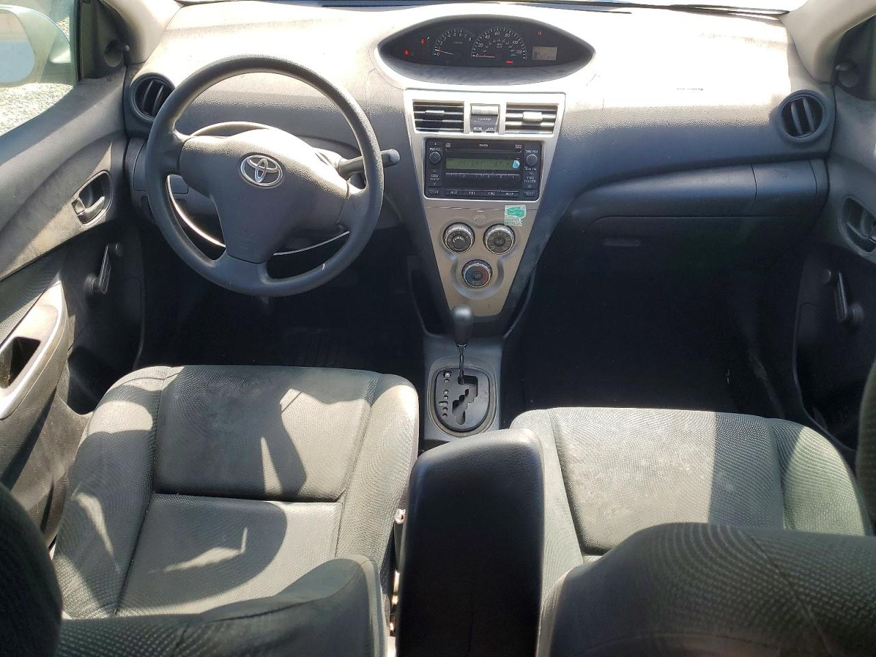 2010 Toyota Yaris Base Blue vin: JTDBT4K37A1374468