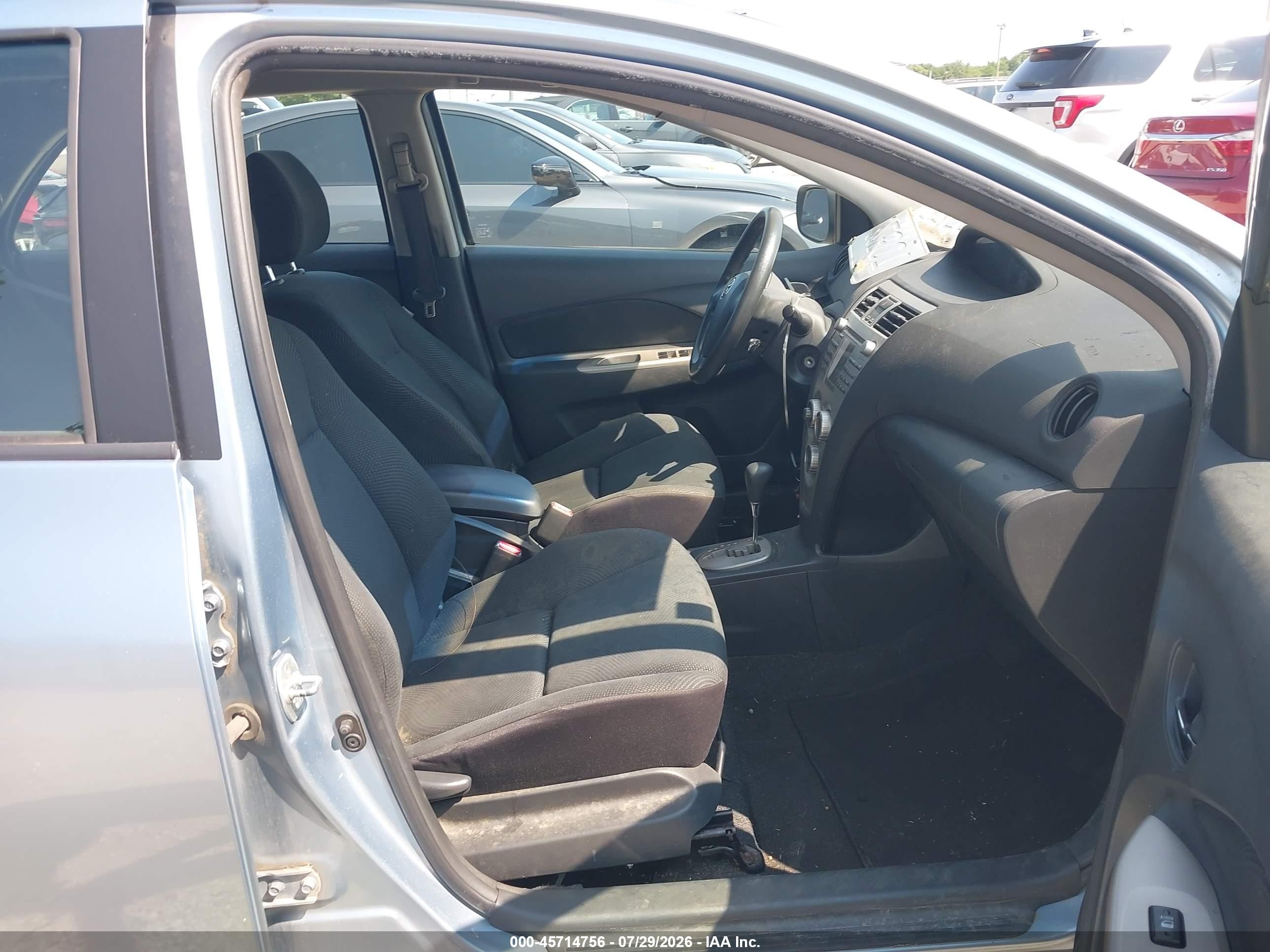 2010 Toyota Yaris   Синий vin: JTDBT4K37A4066716