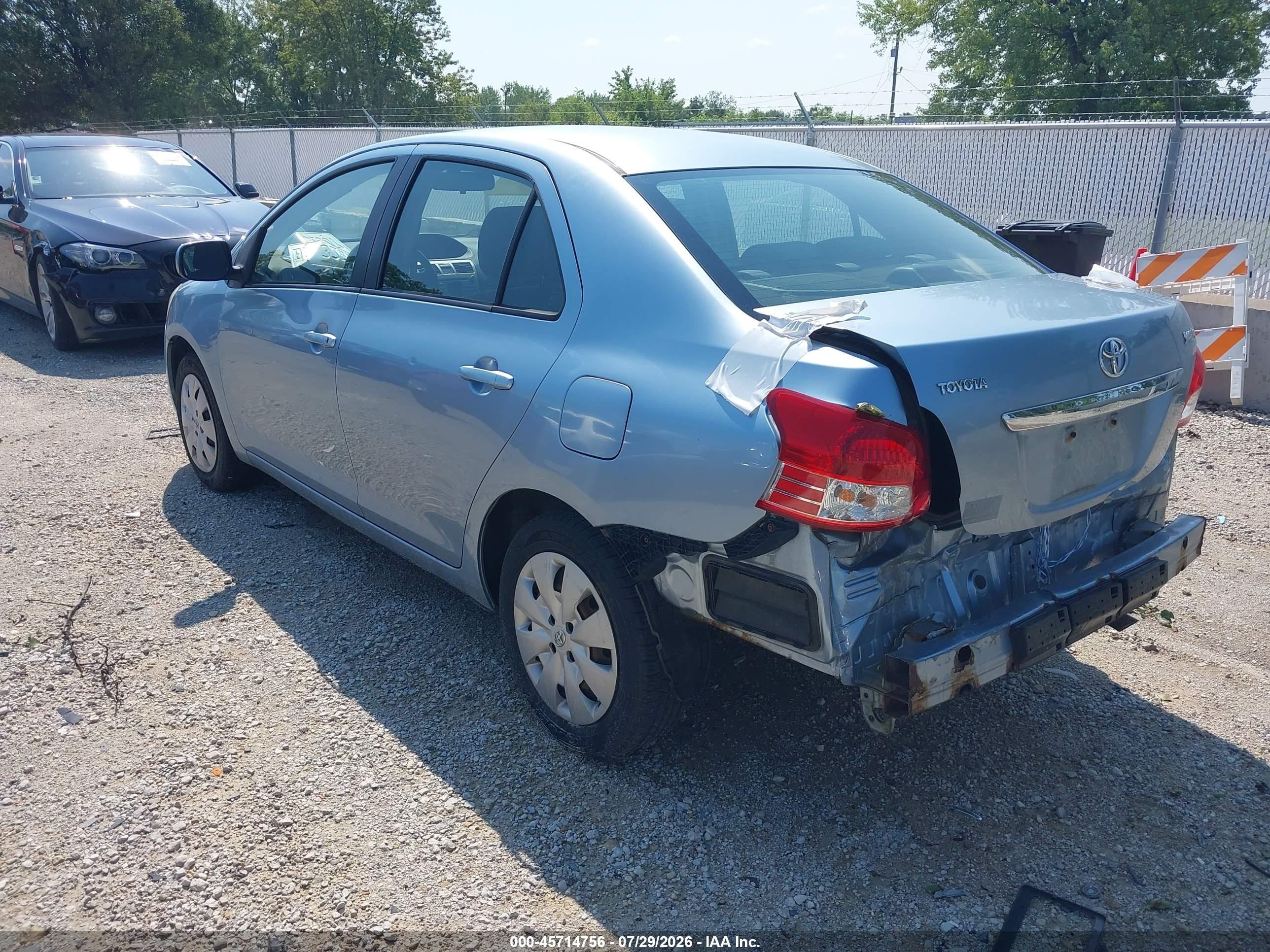 2010 Toyota Yaris   Синий vin: JTDBT4K37A4066716