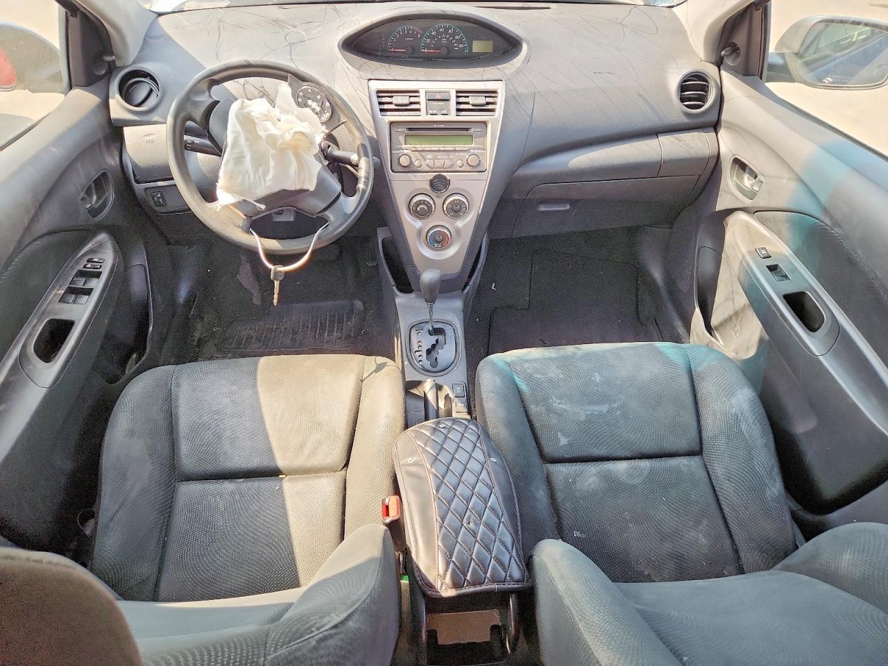 2012 Toyota Yaris Fleet Blue vin: JTDBT4K37C1418360
