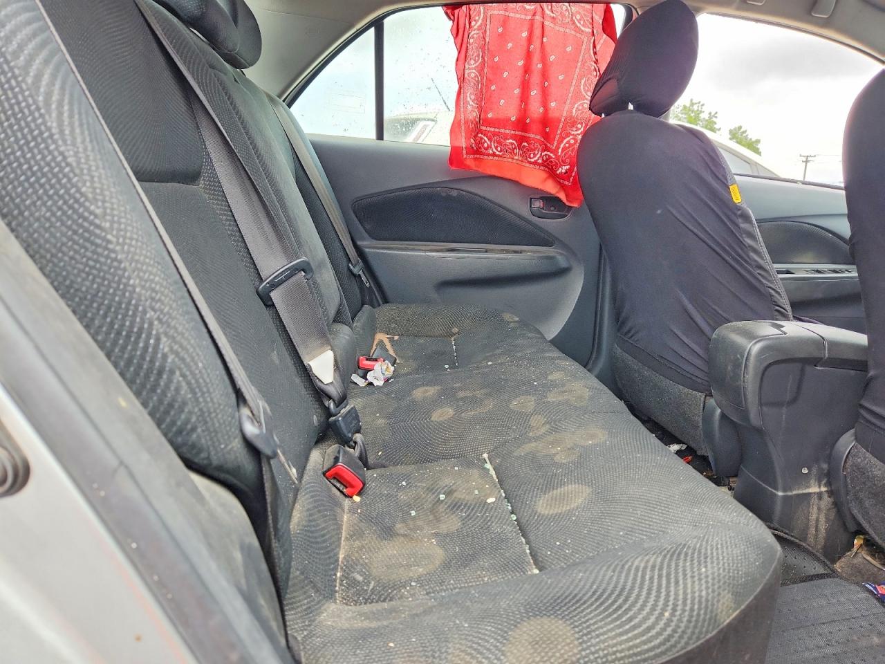 2012 Toyota Yaris Fleet Silver vin: JTDBT4K37CL019985