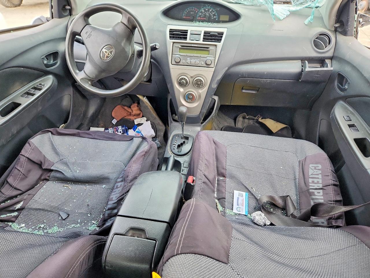 2012 Toyota Yaris Fleet Silver vin: JTDBT4K37CL019985