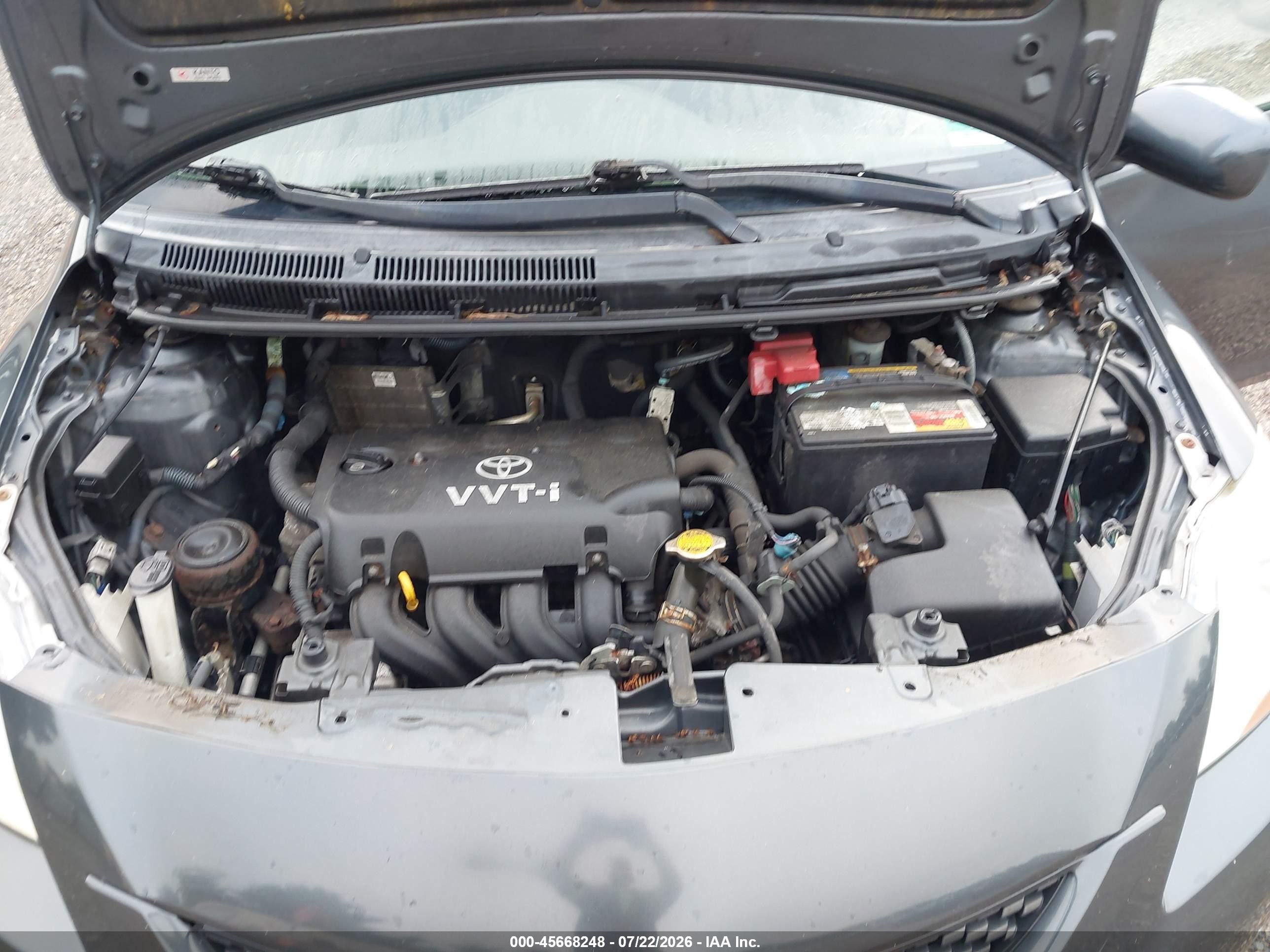 2010 Toyota Yaris   Gray vin: JTDBT4K38A1366993