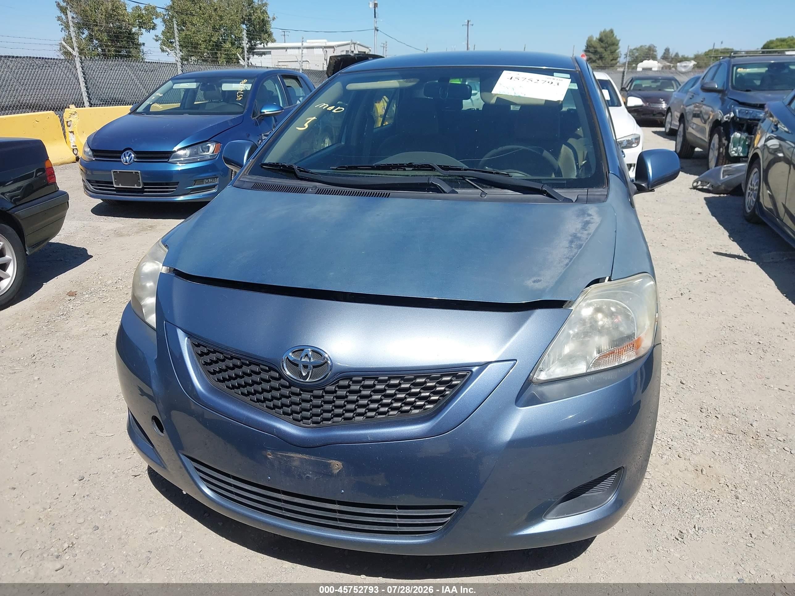 2012 Toyota Yaris   Blue vin: JTDBT4K38CL013337