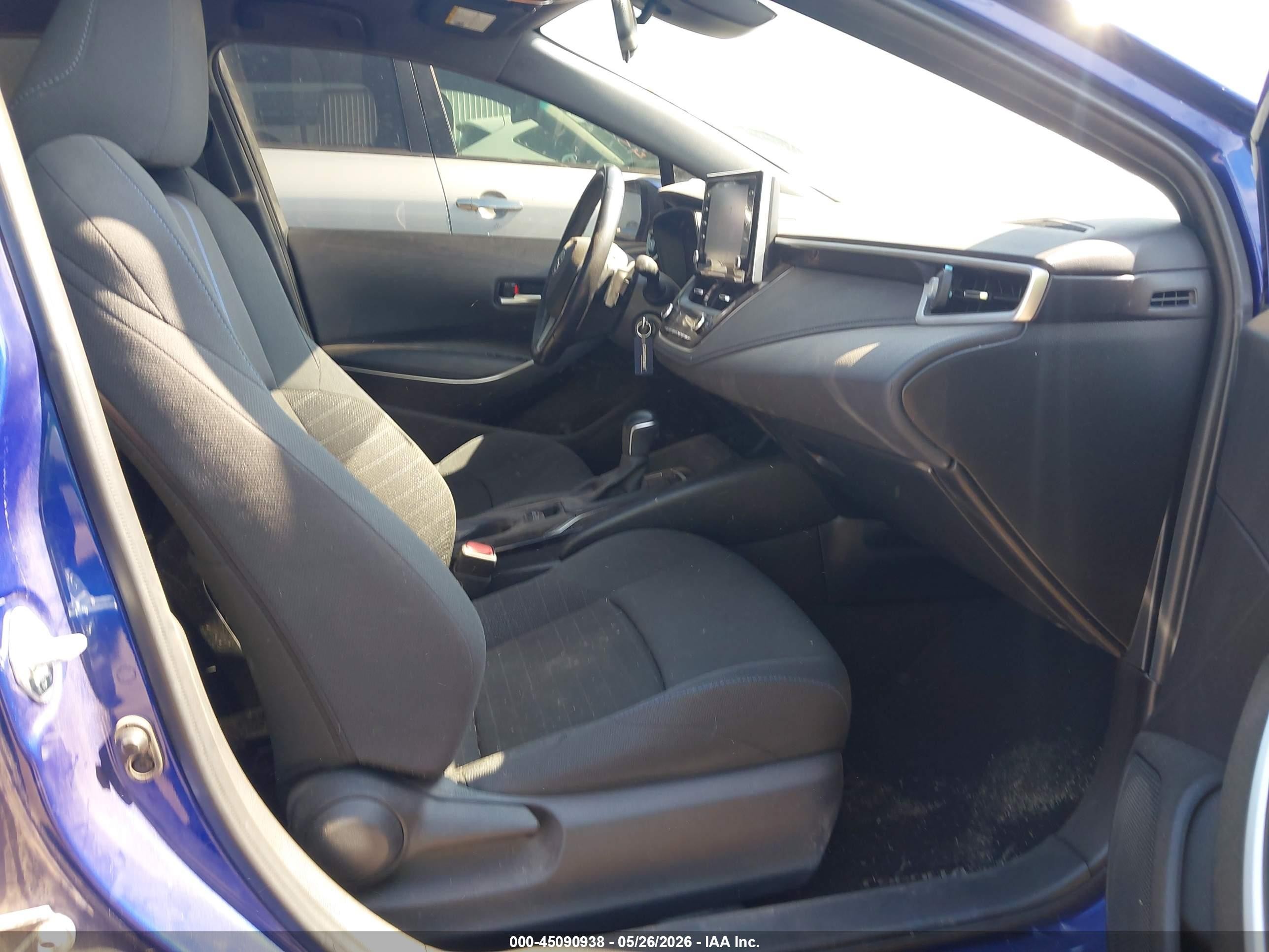 2010 Toyota Yaris   Blue vin: JTDBT4K39A1356604