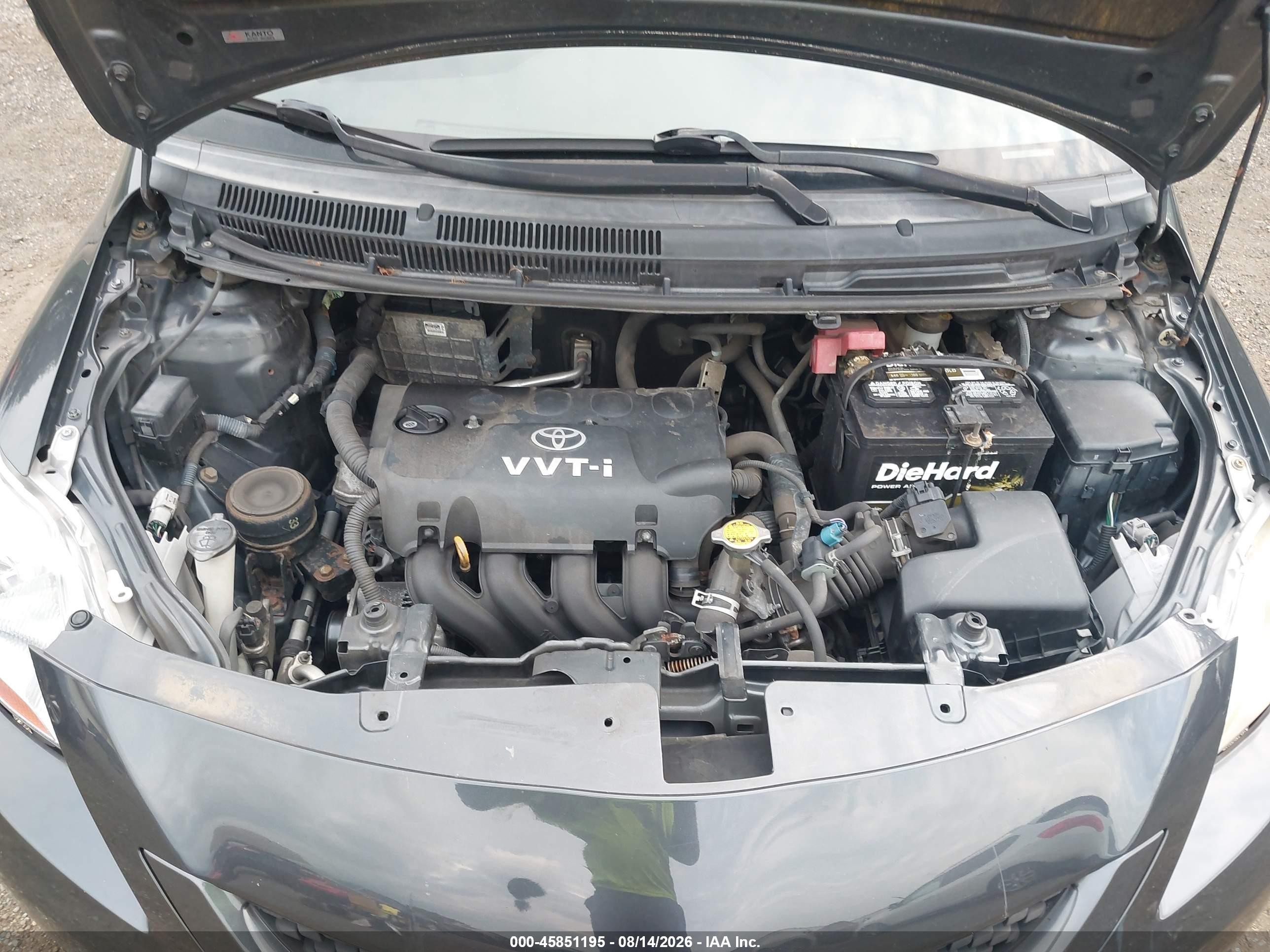 2010 Toyota Yaris   Gray vin: JTDBT4K39A1371829