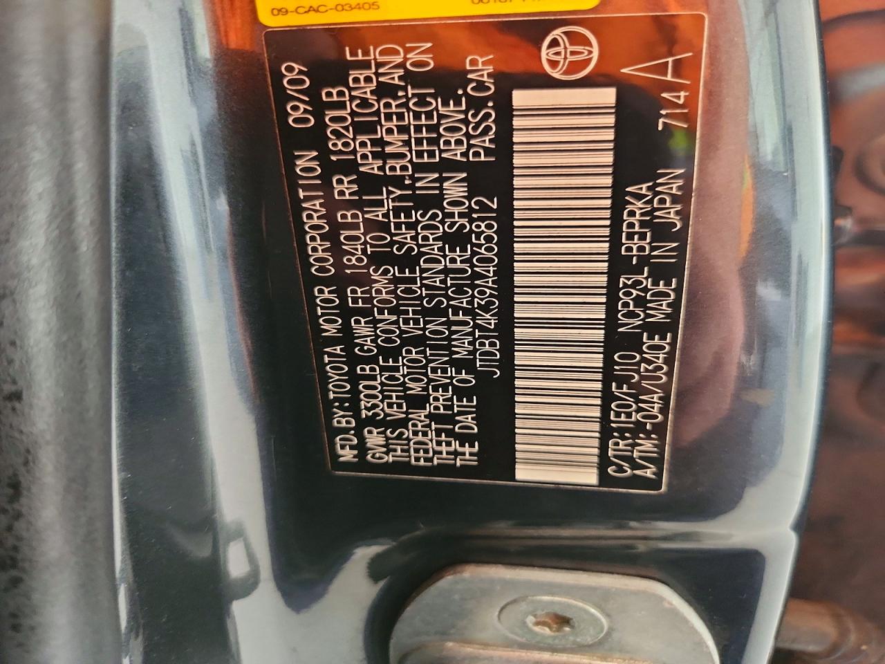 2010 Toyota Yaris Base Black vin: JTDBT4K39A4065812