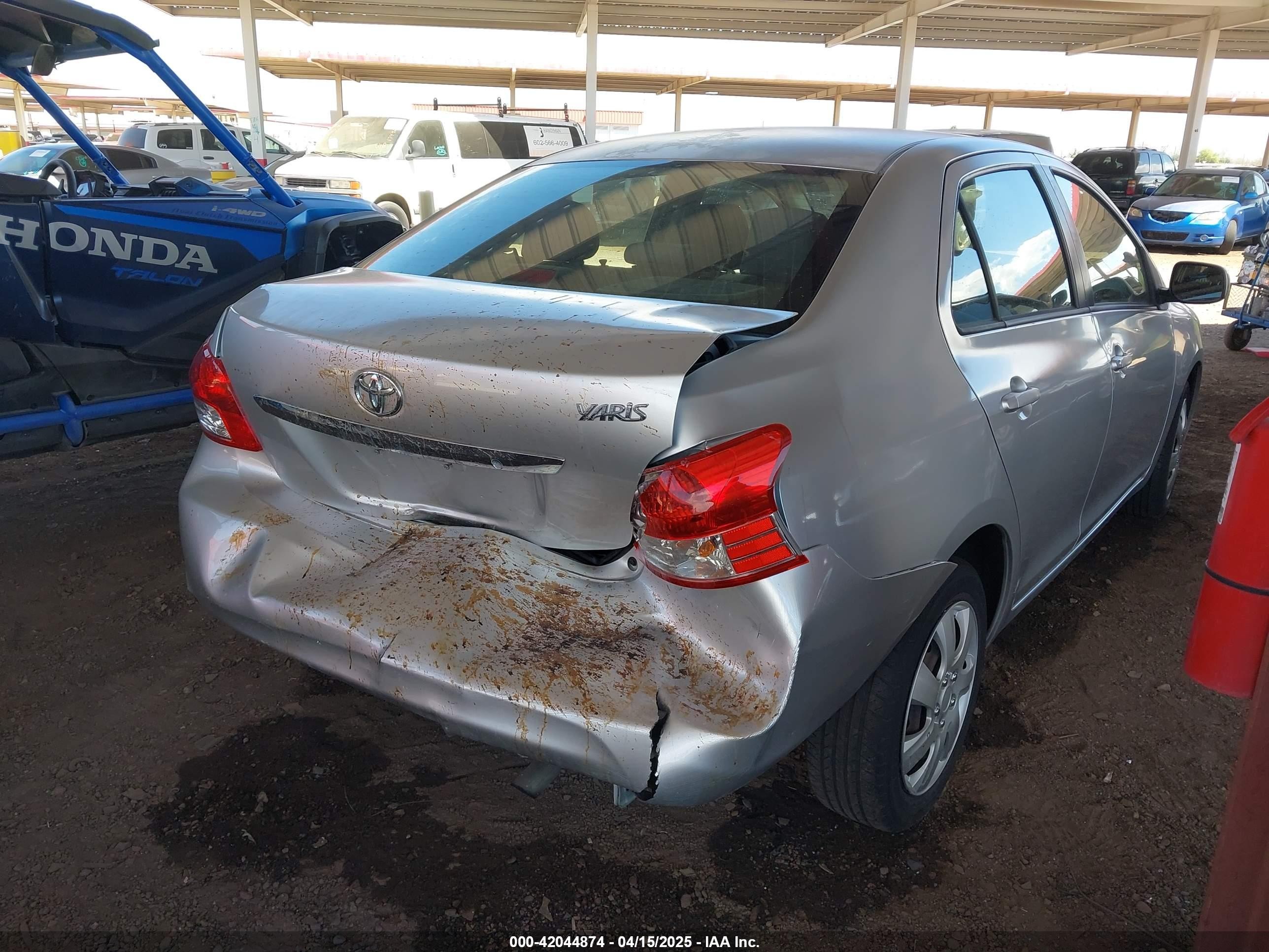 2012 Toyota Yaris   Gray vin: JTDBT4K39CL015100