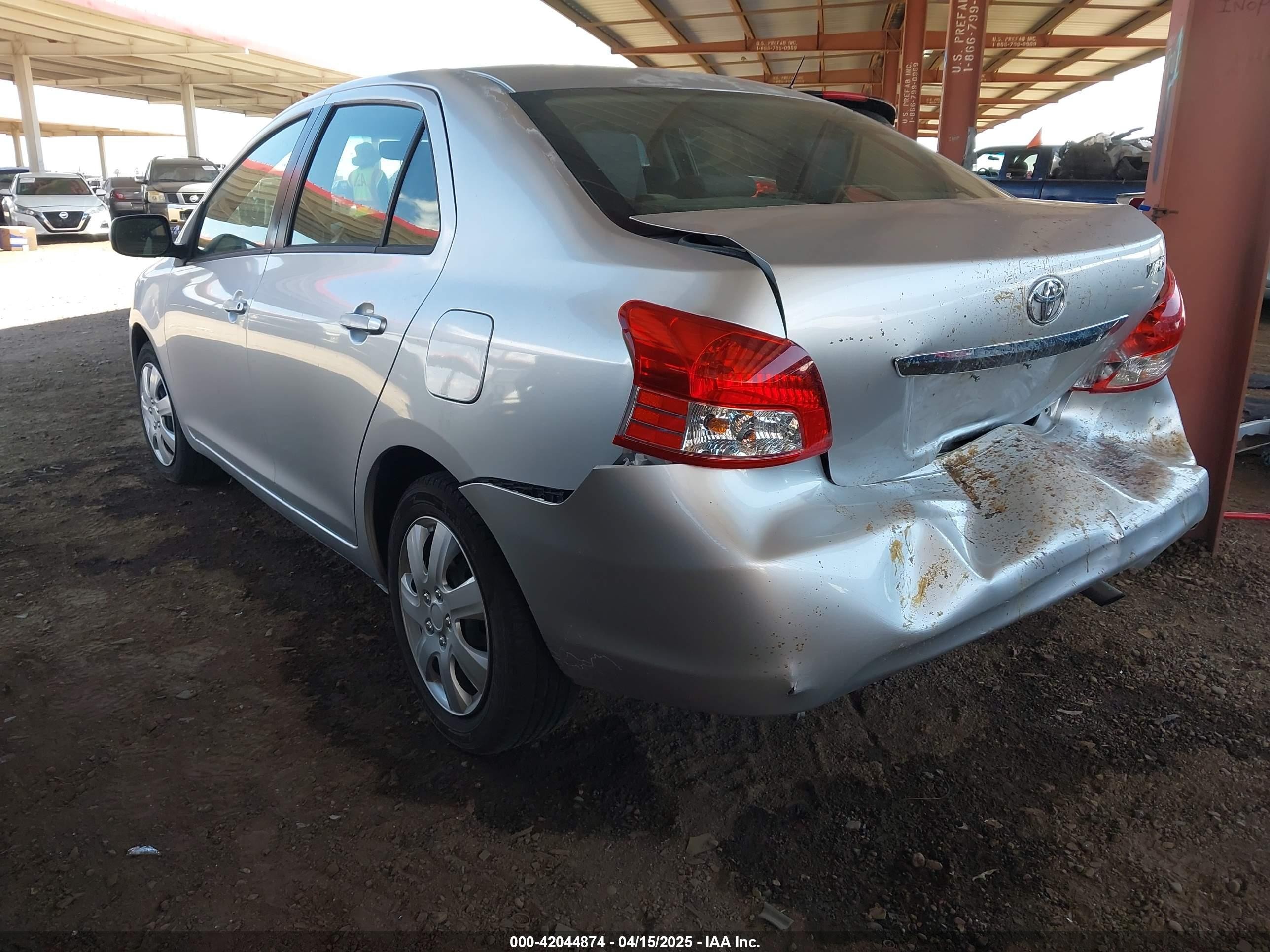 2012 Toyota Yaris   Gray vin: JTDBT4K39CL015100
