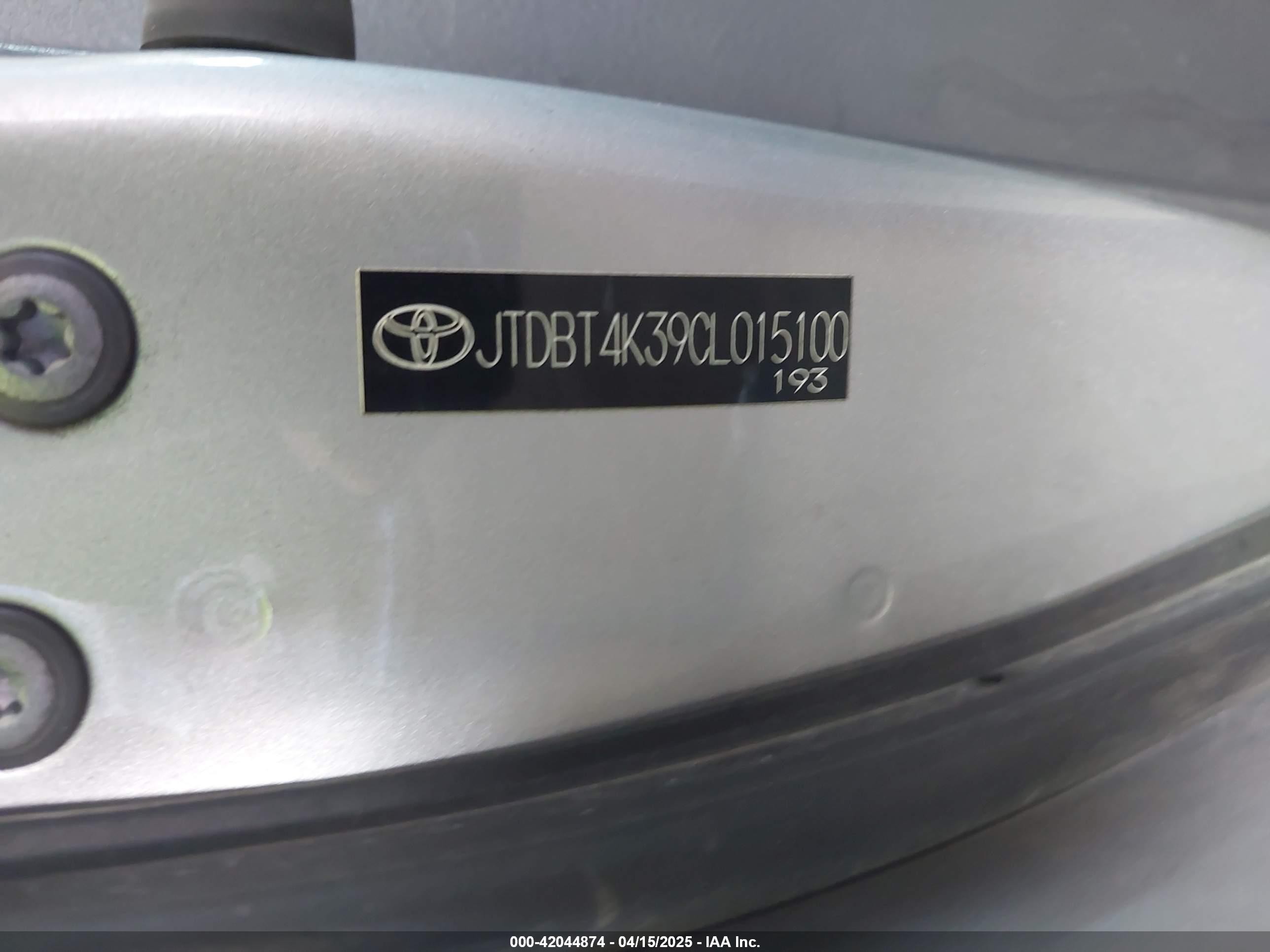 2012 Toyota Yaris   Gray vin: JTDBT4K39CL015100