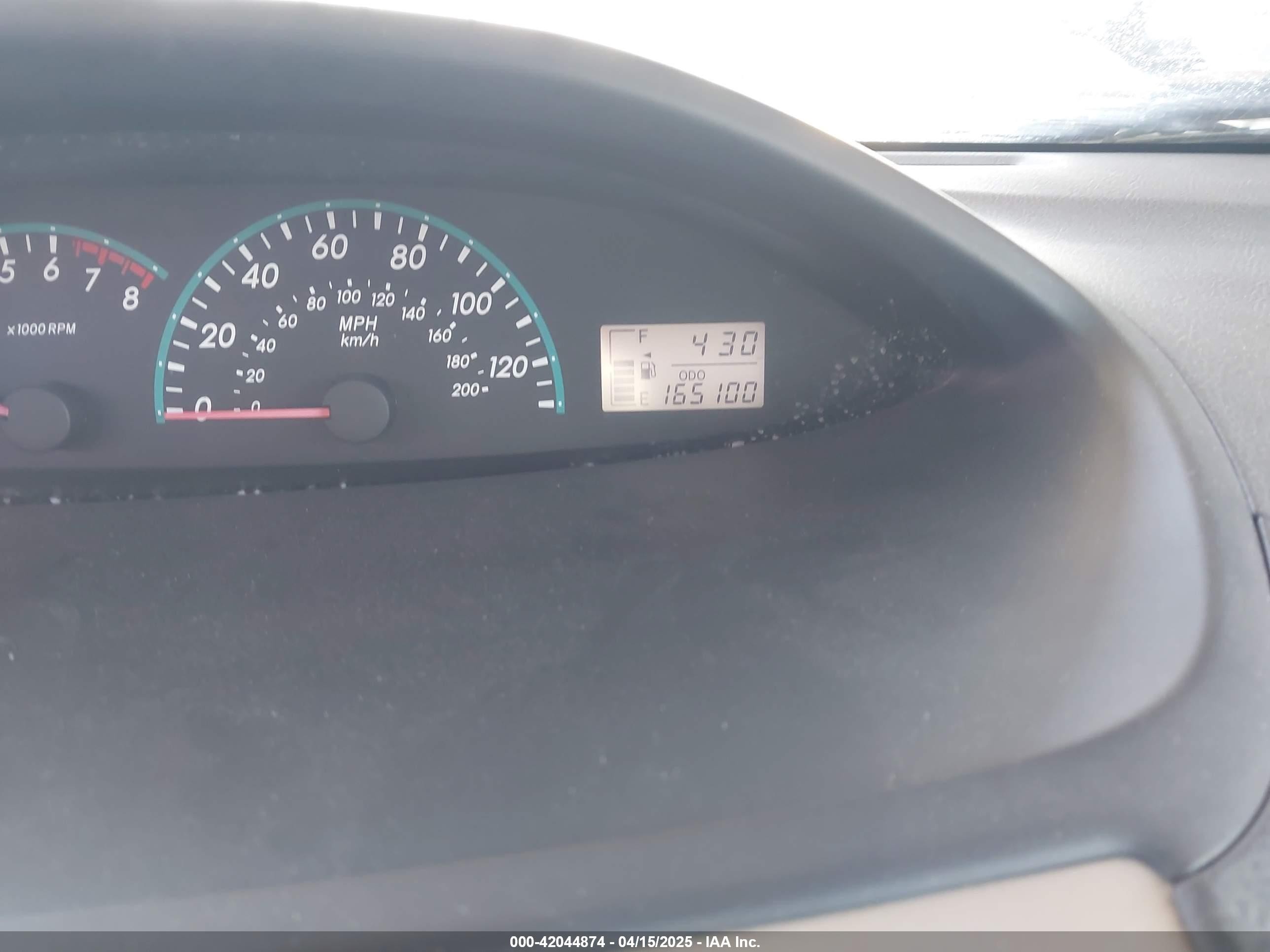 2012 Toyota Yaris   Gray vin: JTDBT4K39CL015100
