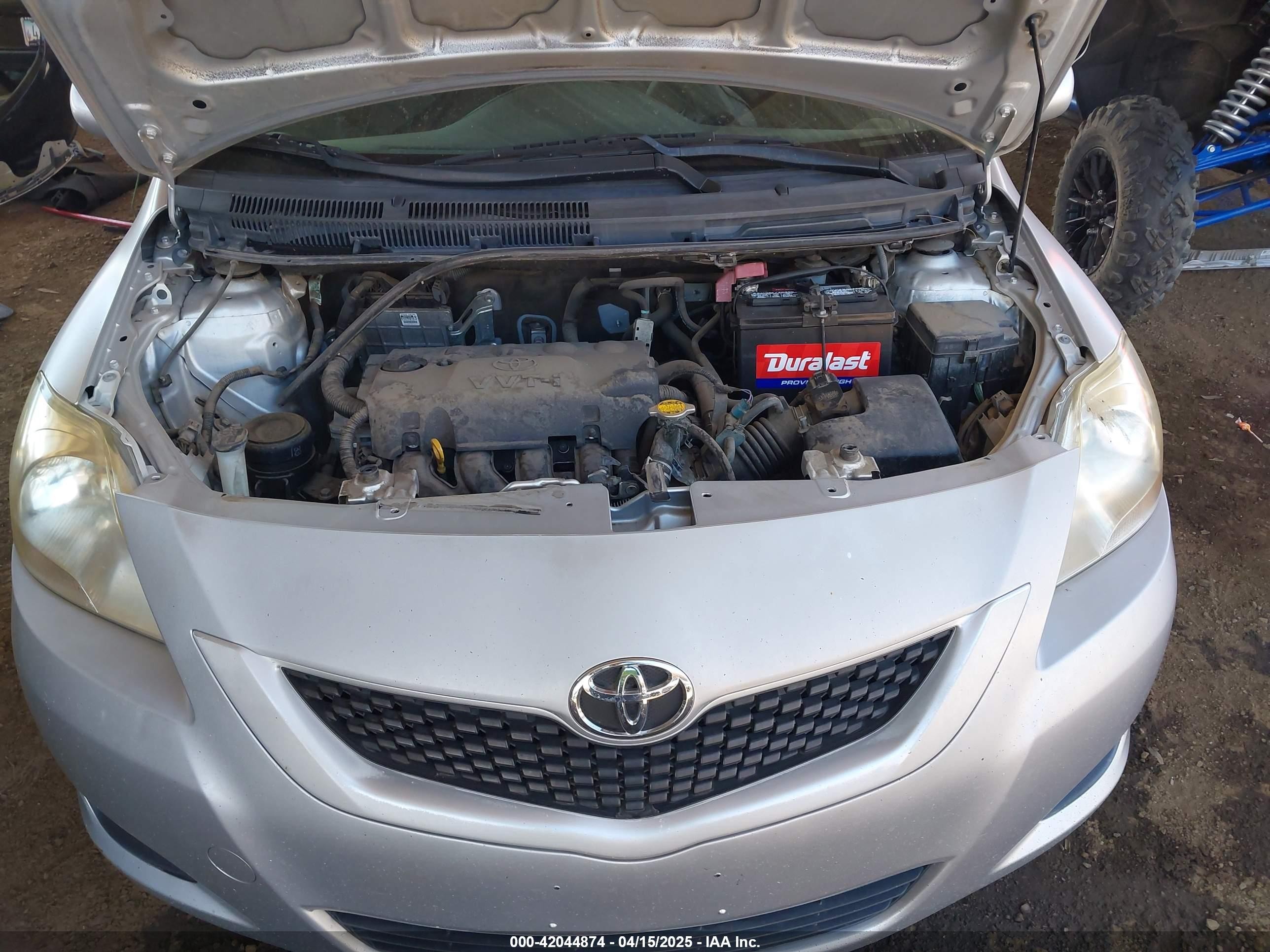 2012 Toyota Yaris   Gray vin: JTDBT4K39CL015100