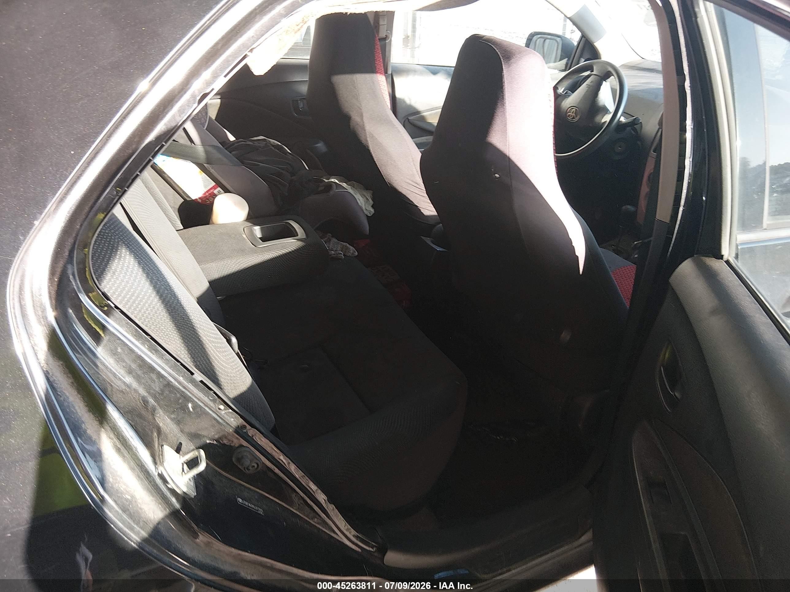 2012 Toyota Yaris   Black vin: JTDBT4K39CL017915