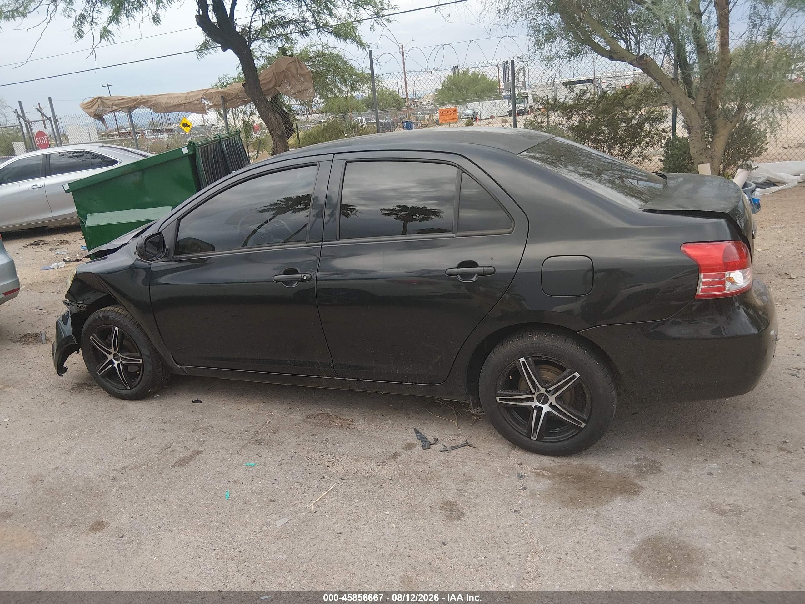 2012 Toyota Yaris   Черный vin: JTDBT4K39CL019079