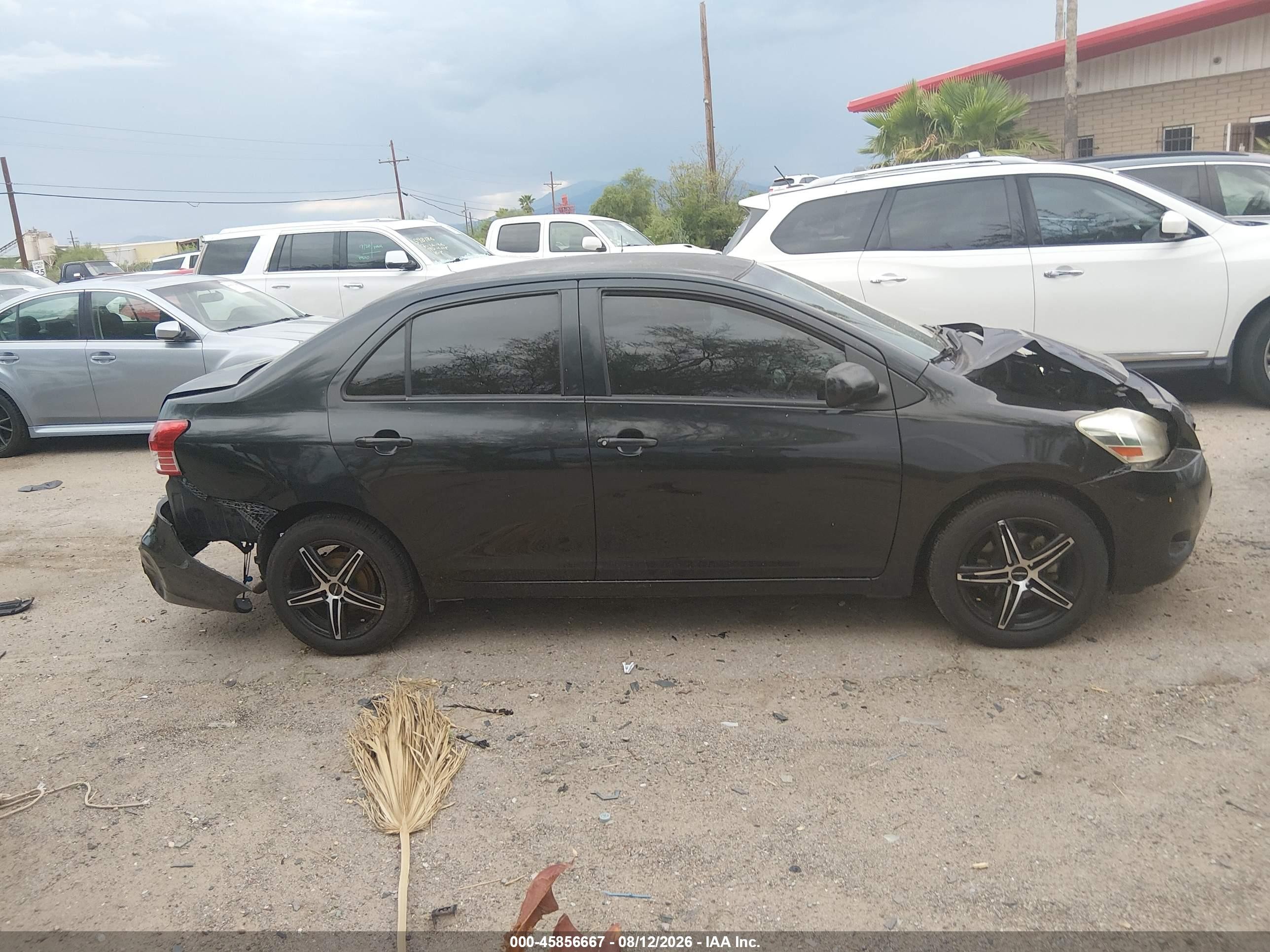 2012 Toyota Yaris   Черный vin: JTDBT4K39CL019079