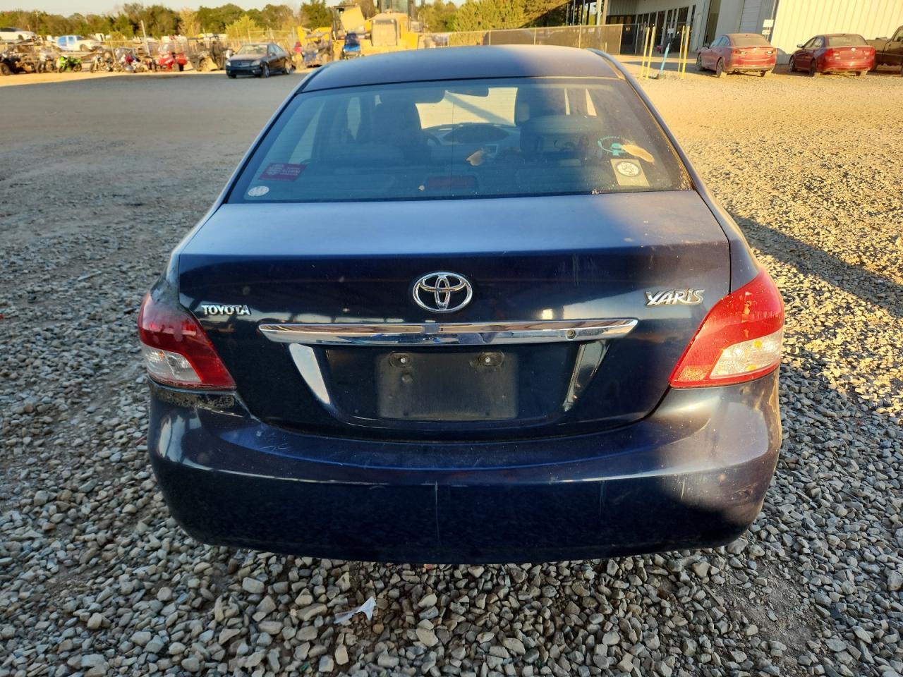 2010 Toyota Yaris Blue vin: JTDBT4K3XA1359933