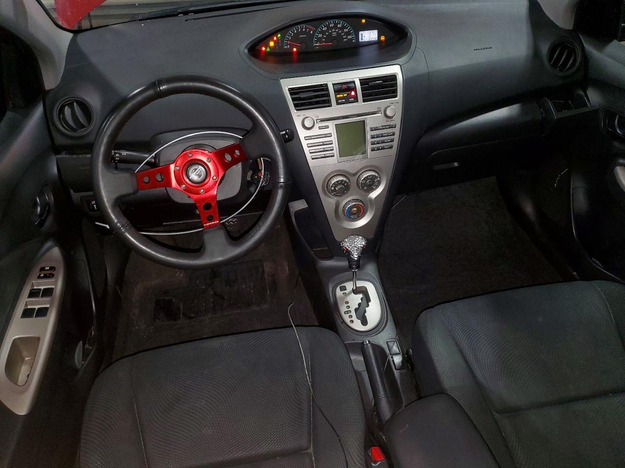 2010 Toyota Yaris Base Red vin: JTDBT4K3XA1370754