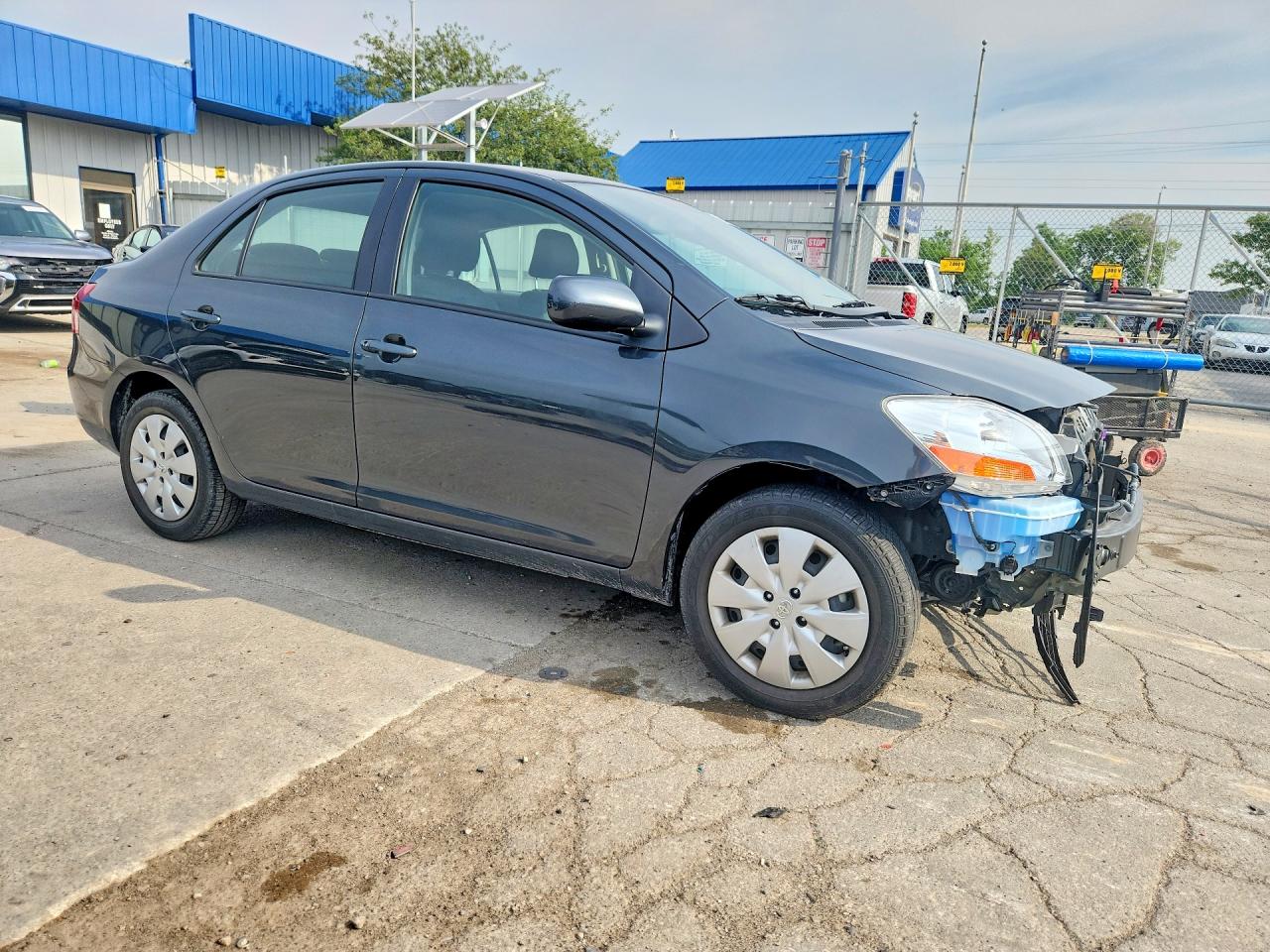 2010 Toyota Yaris Base Gray vin: JTDBT4K3XA1376523
