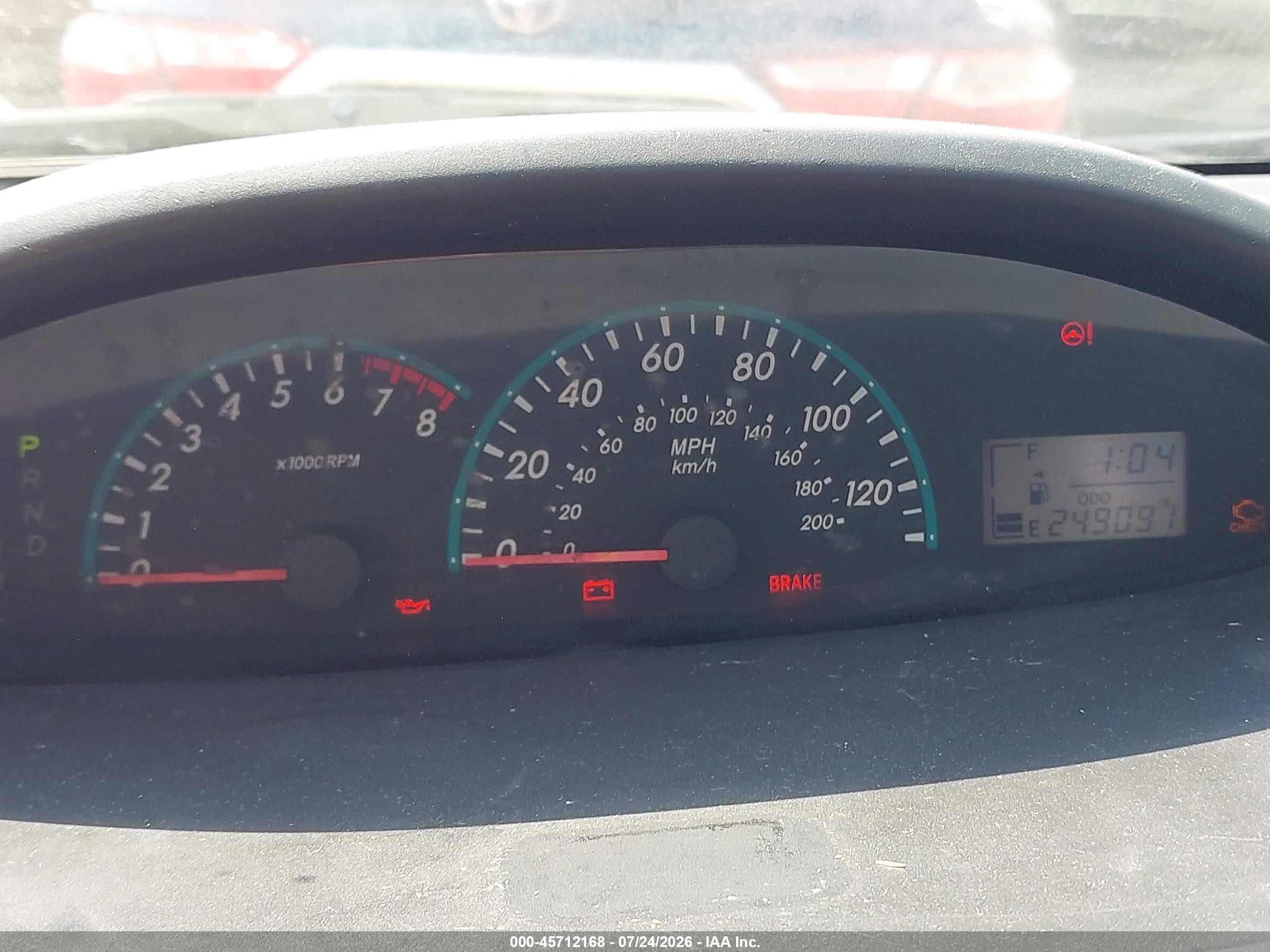 2011 Toyota Yaris Red vin: JTDBT4K3XB1402331