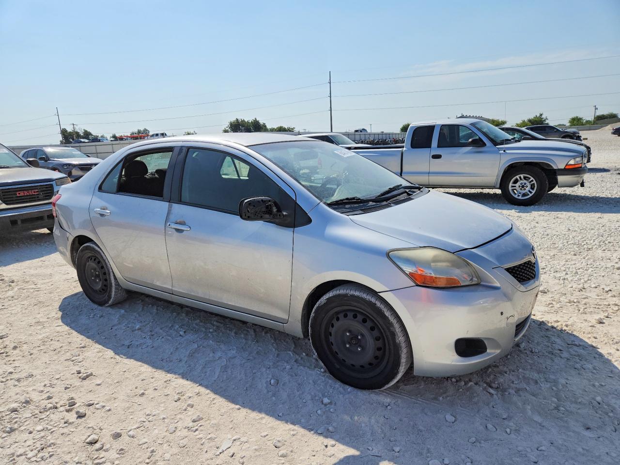 2012 Toyota Yaris Fleet Silver vin: JTDBT4K3XCL020211