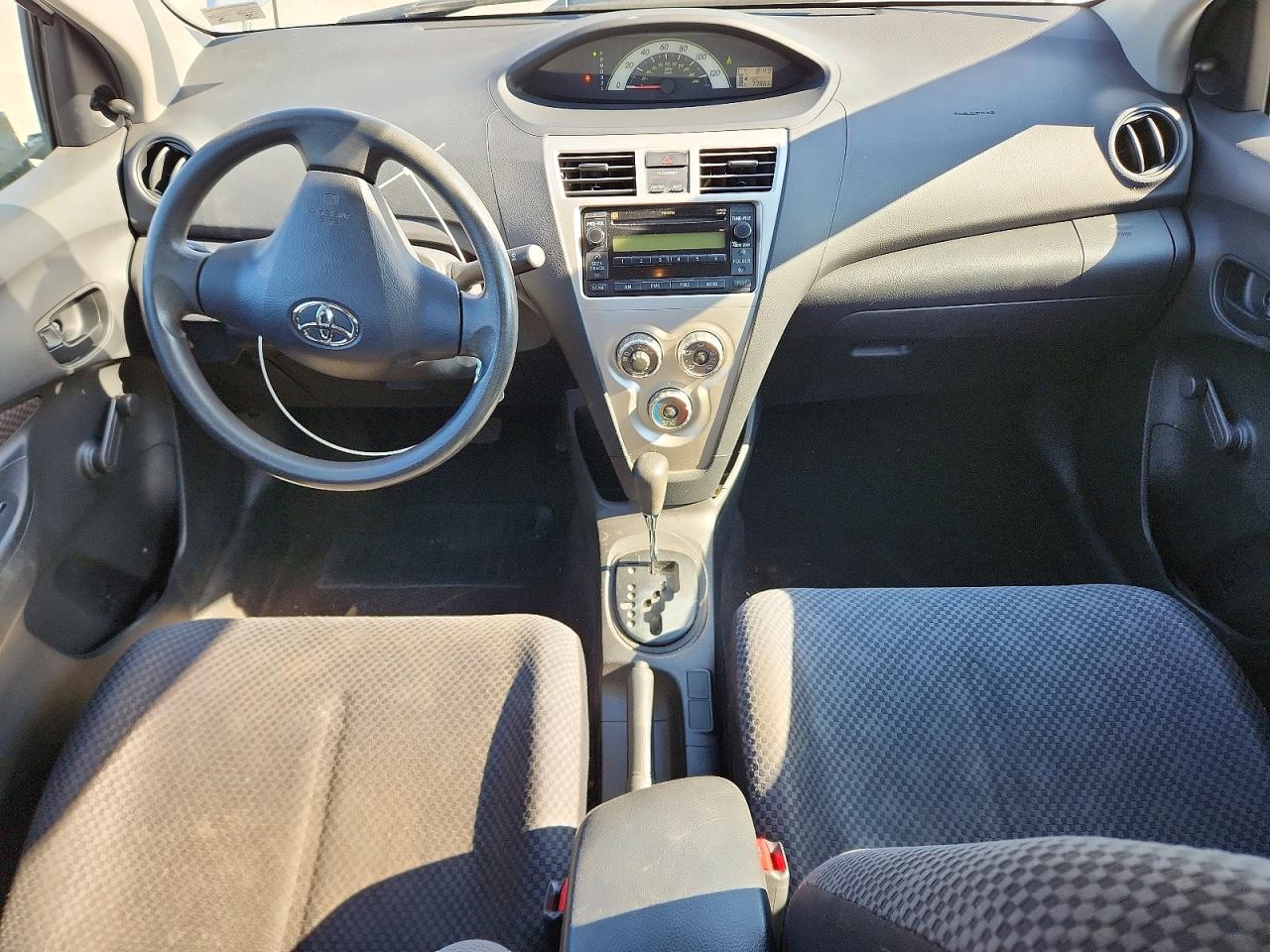 2007 Toyota Yaris Base Gray vin: JTDBT903071059388