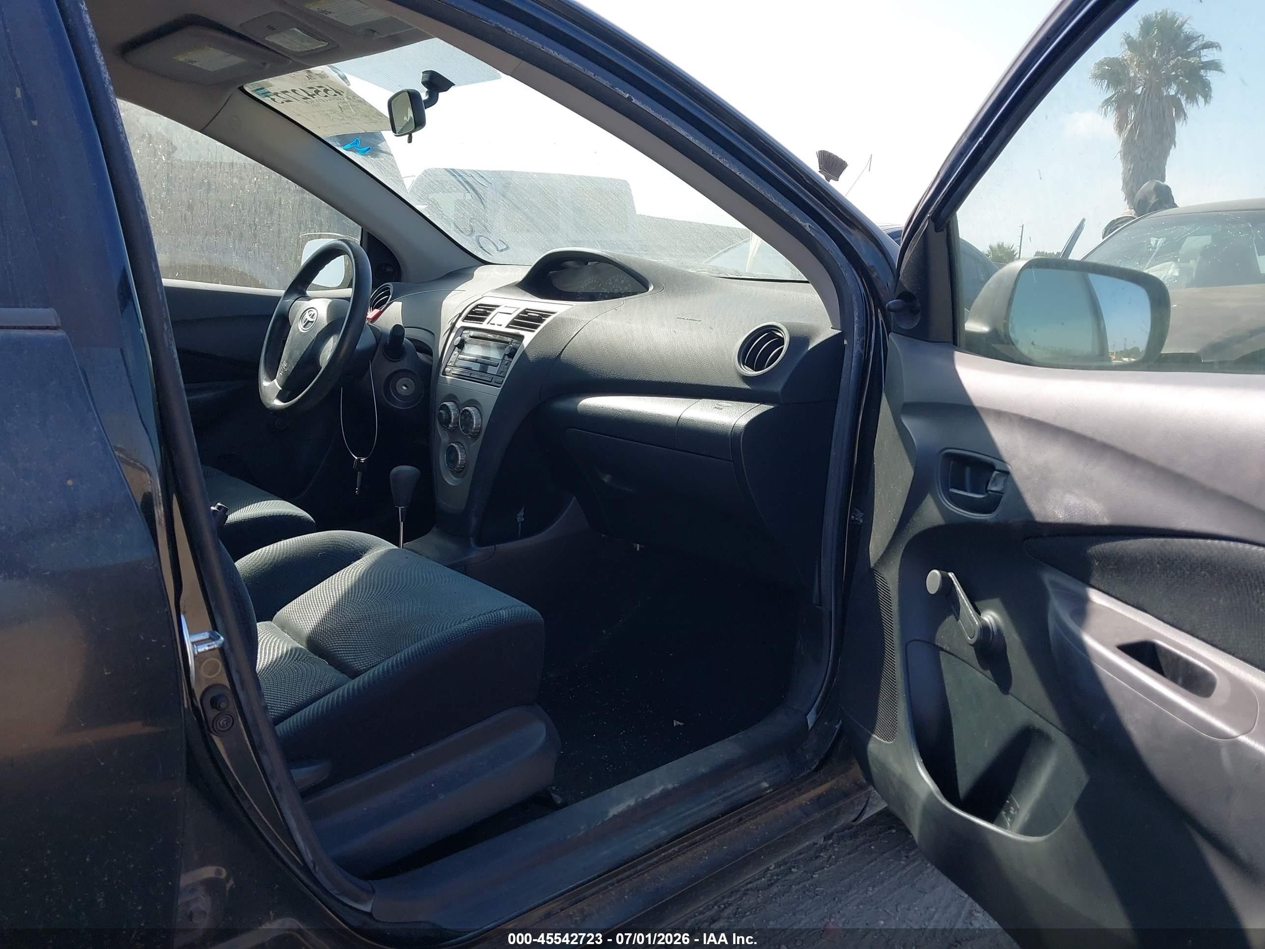 2009 Toyota Yaris   Black vin: JTDBT903091317671