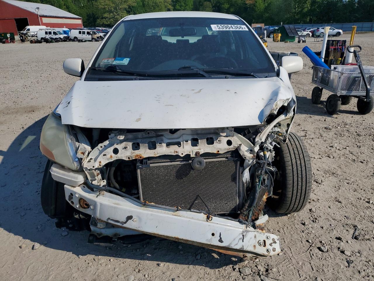 2009 Toyota Yaris Base White vin: JTDBT903091343669