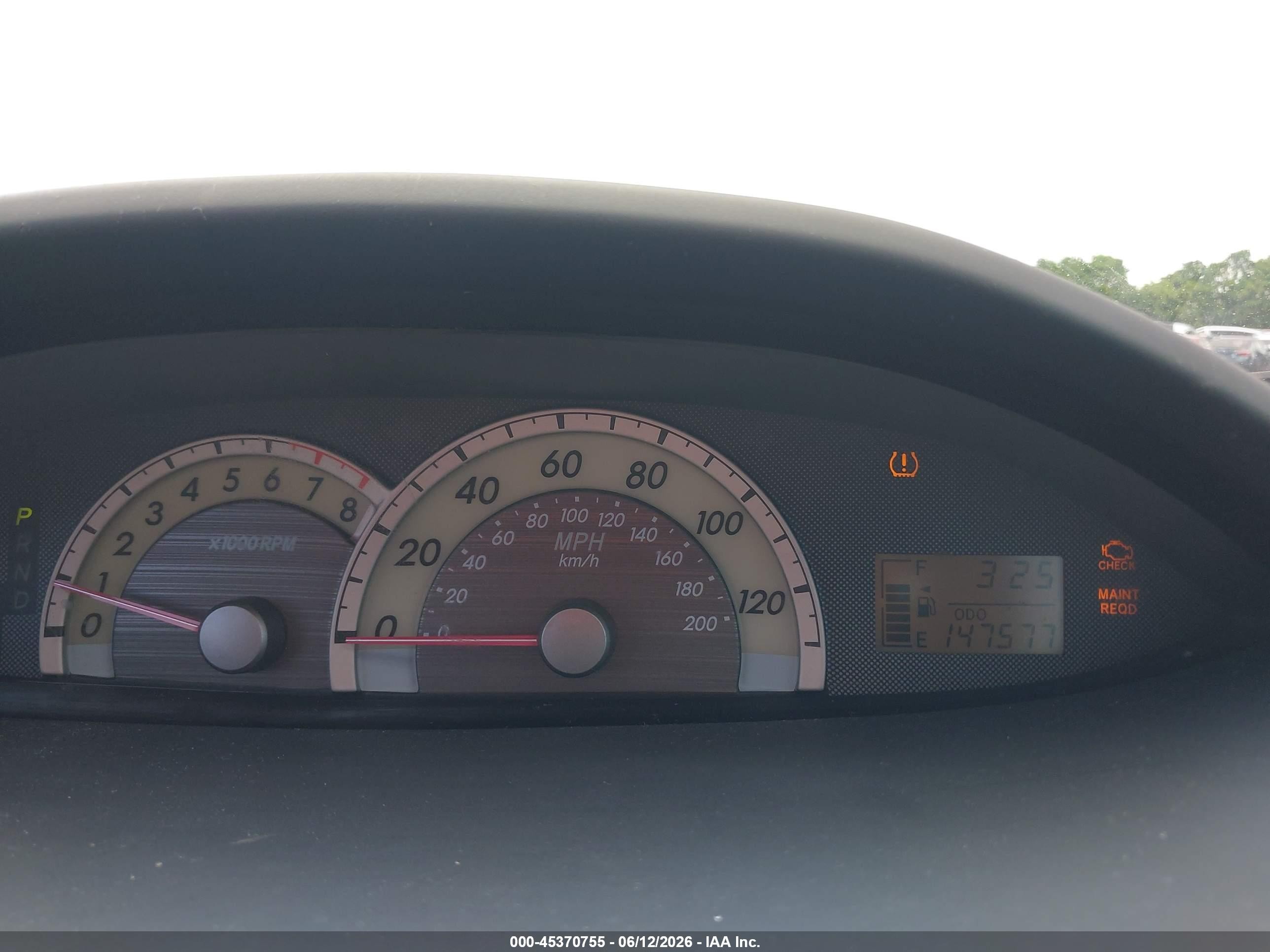 2008 Toyota Yaris   Red vin: JTDBT903181248522
