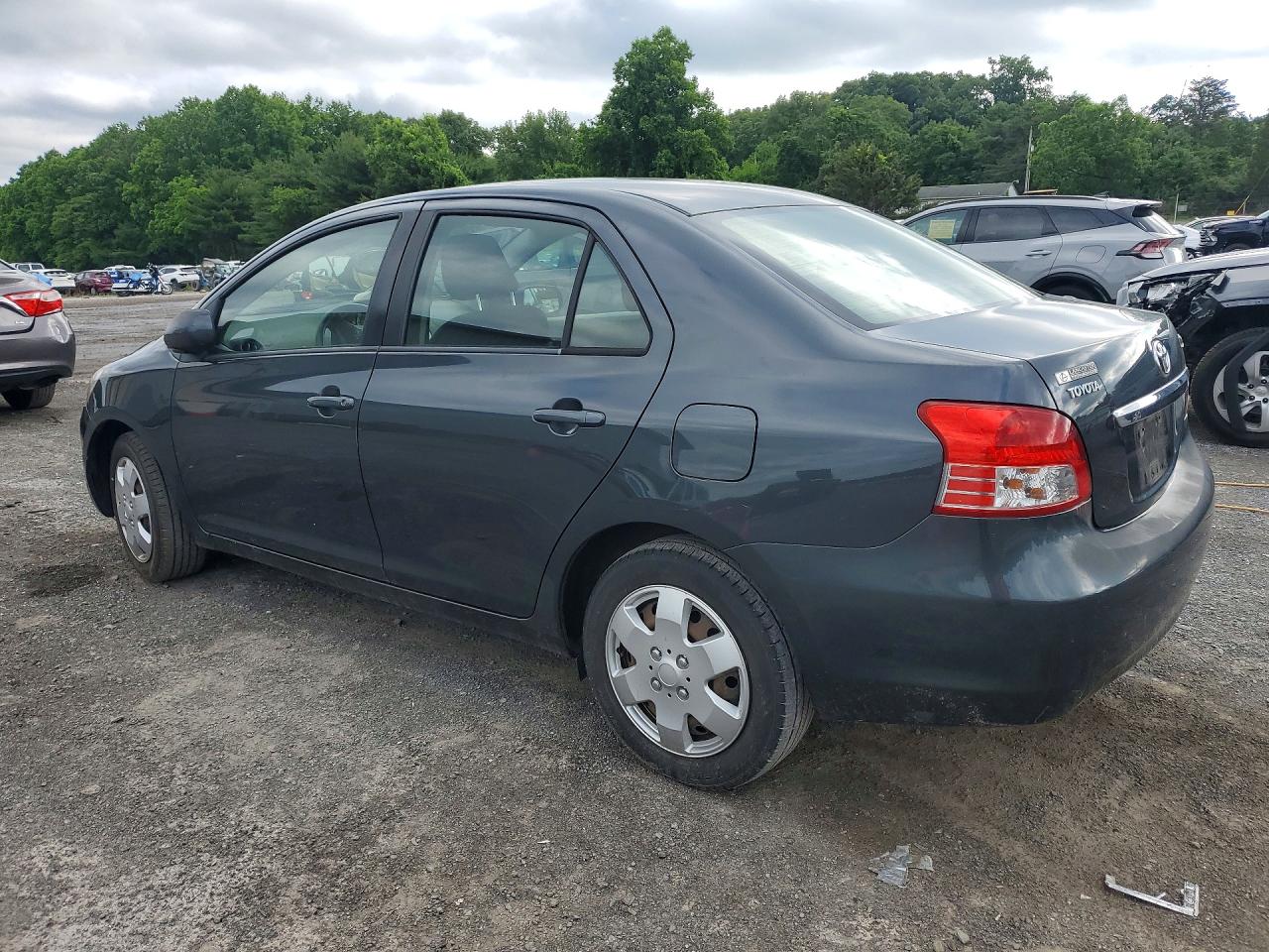 2007 Toyota Yaris Base Серый vin: JTDBT903371124993