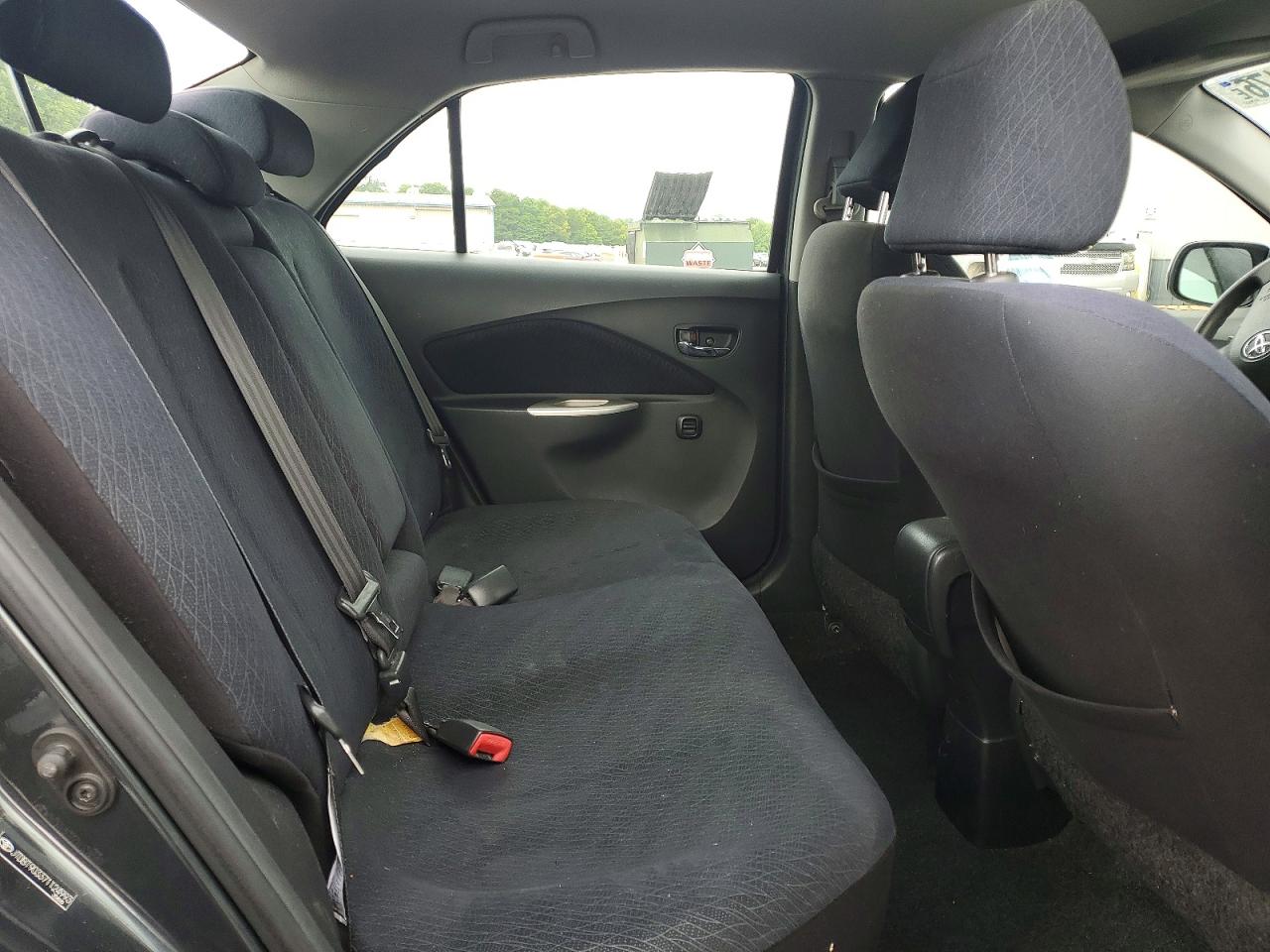 2007 Toyota Yaris Base Серый vin: JTDBT903371124993