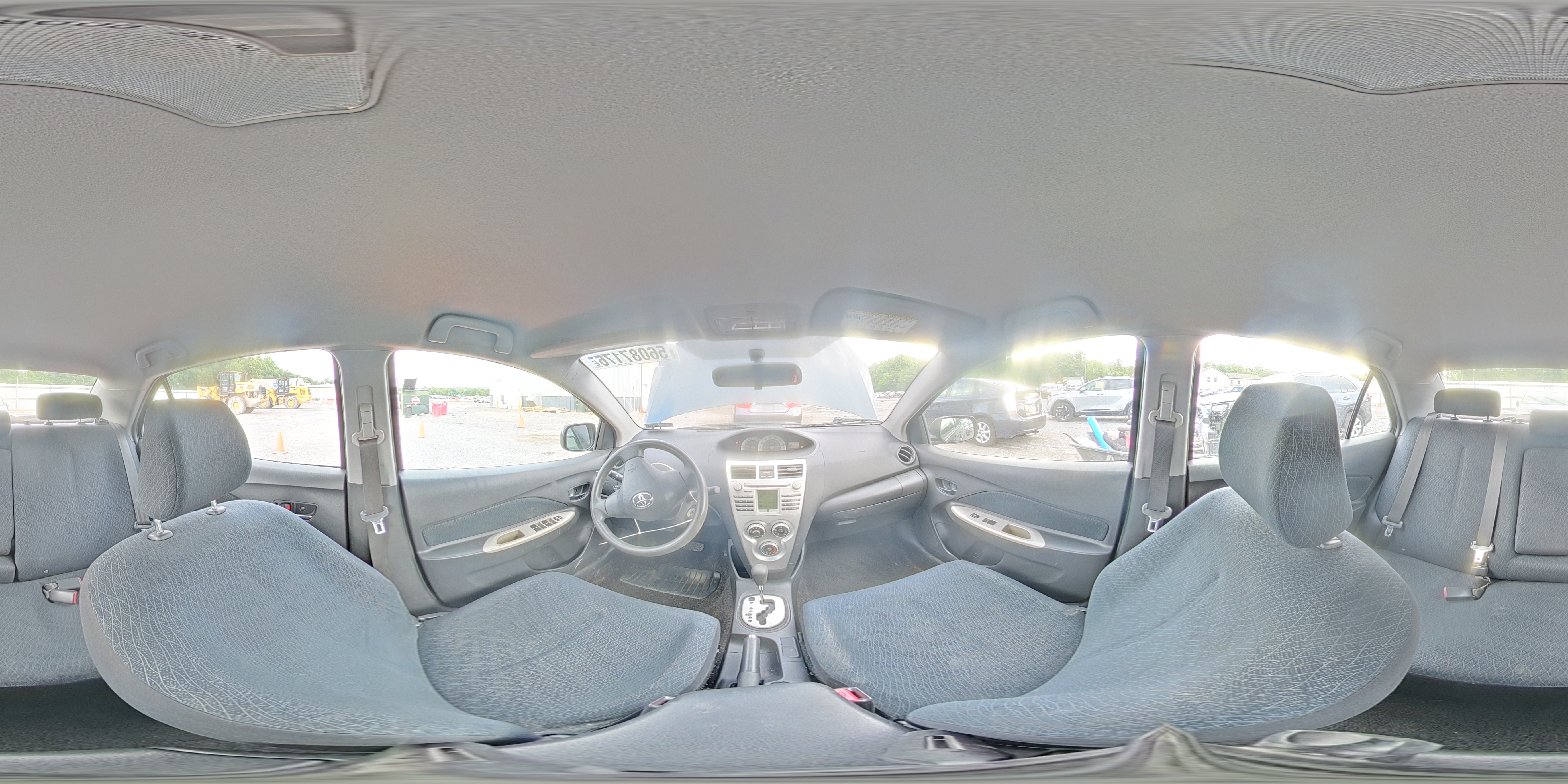 2007 Toyota Yaris Base Серый vin: JTDBT903371124993