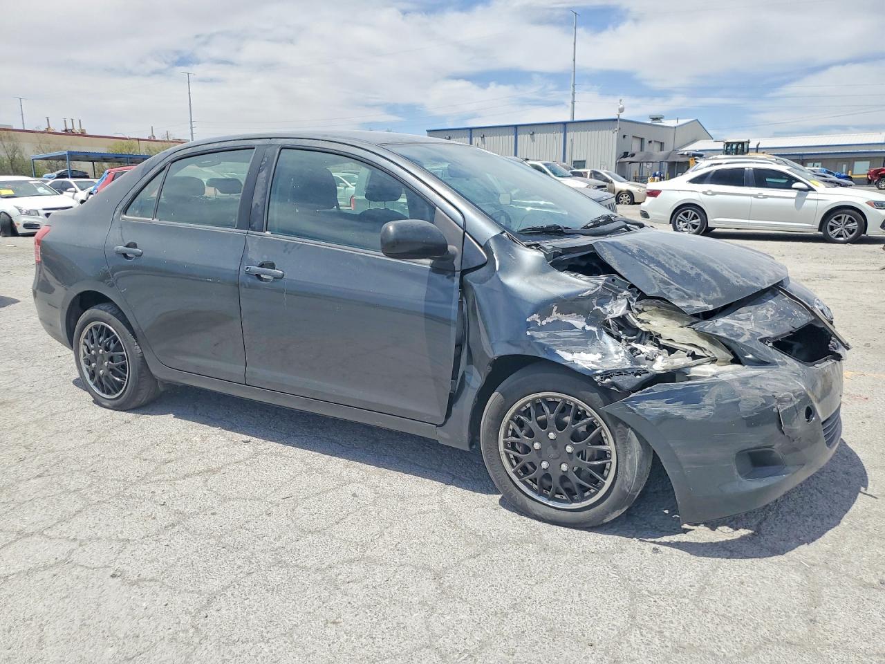 2009 Toyota Yaris Base Charcoal vin: JTDBT903391301075
