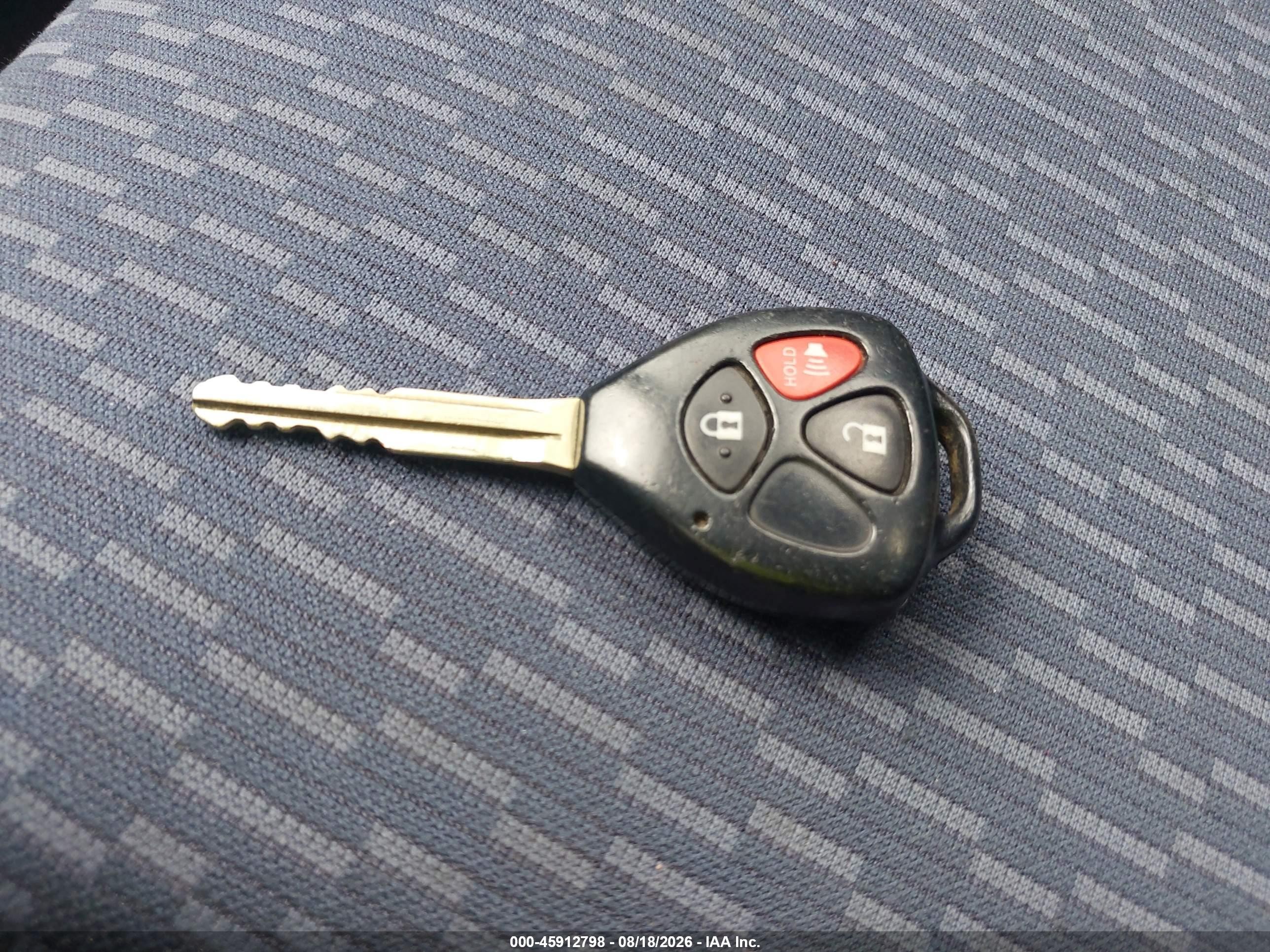 2009 Toyota Yaris S Gray vin: JTDBT903391301402