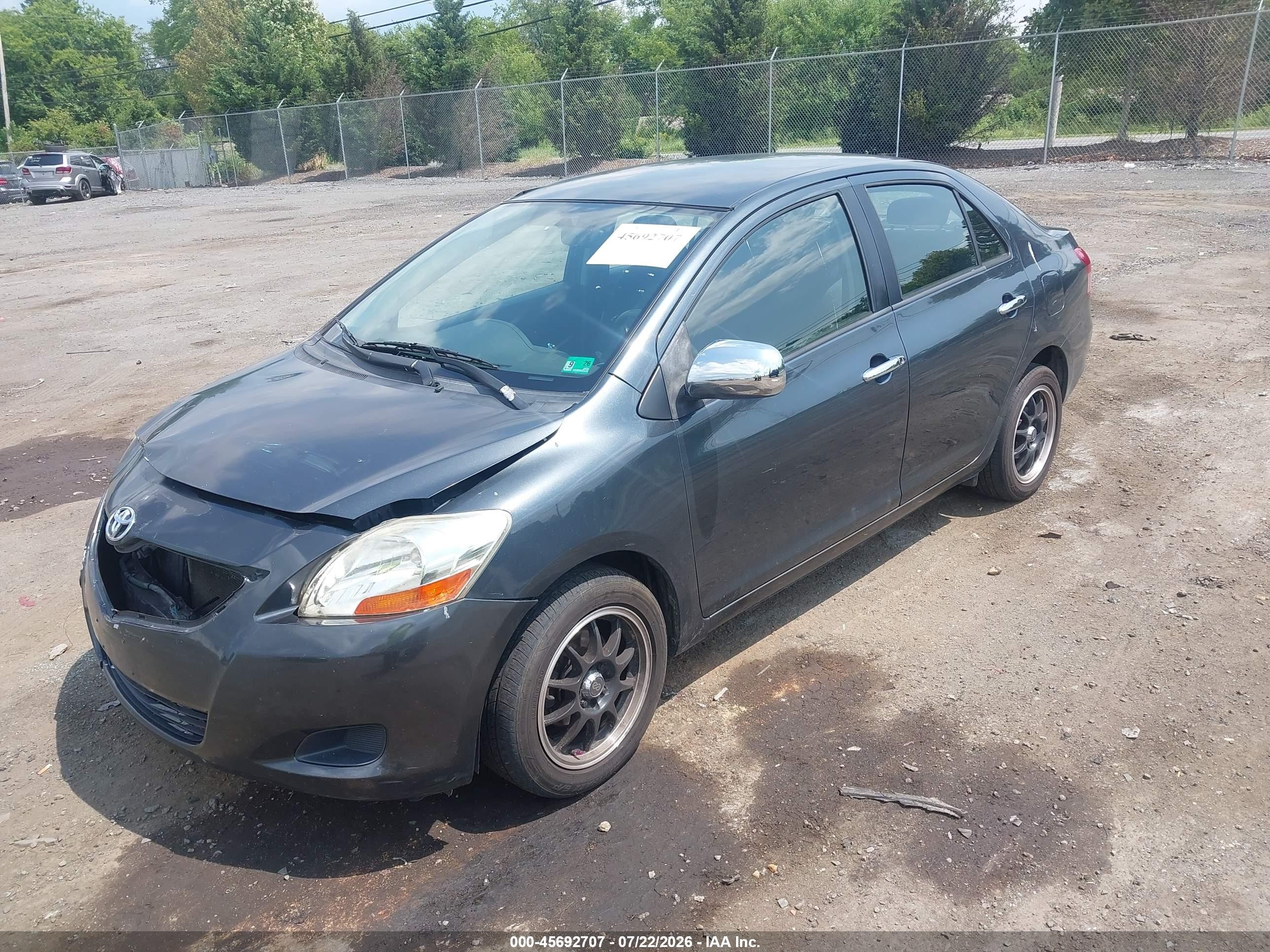 2008 Toyota Yaris   Gray vin: JTDBT903481194360