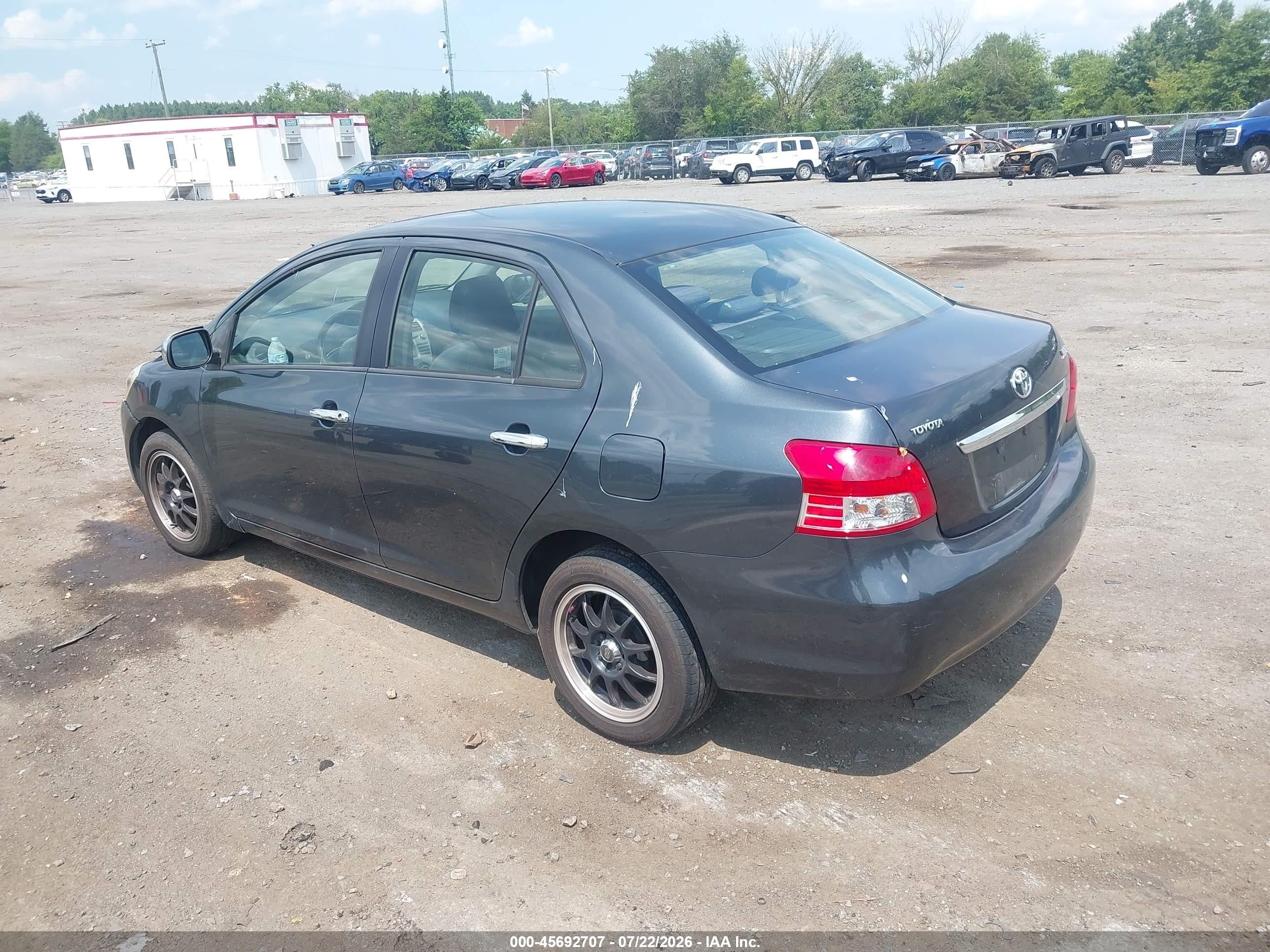 2008 Toyota Yaris   Gray vin: JTDBT903481194360