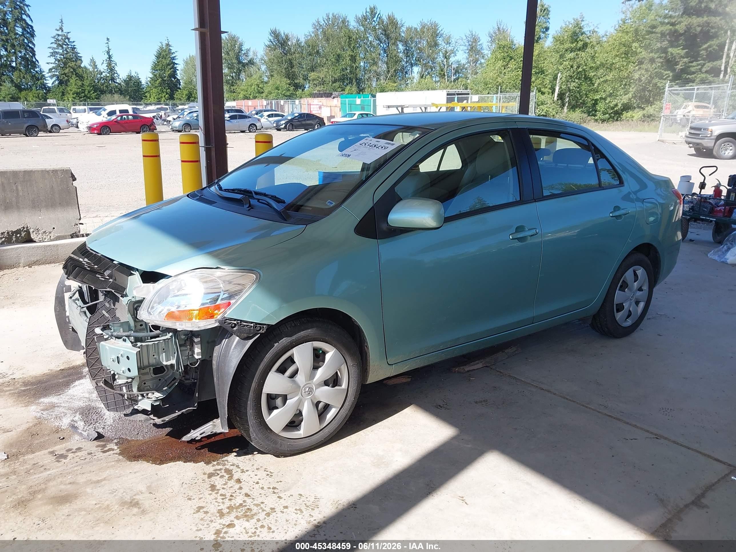 2008 Toyota Yaris   Turquoise vin: JTDBT903481199073