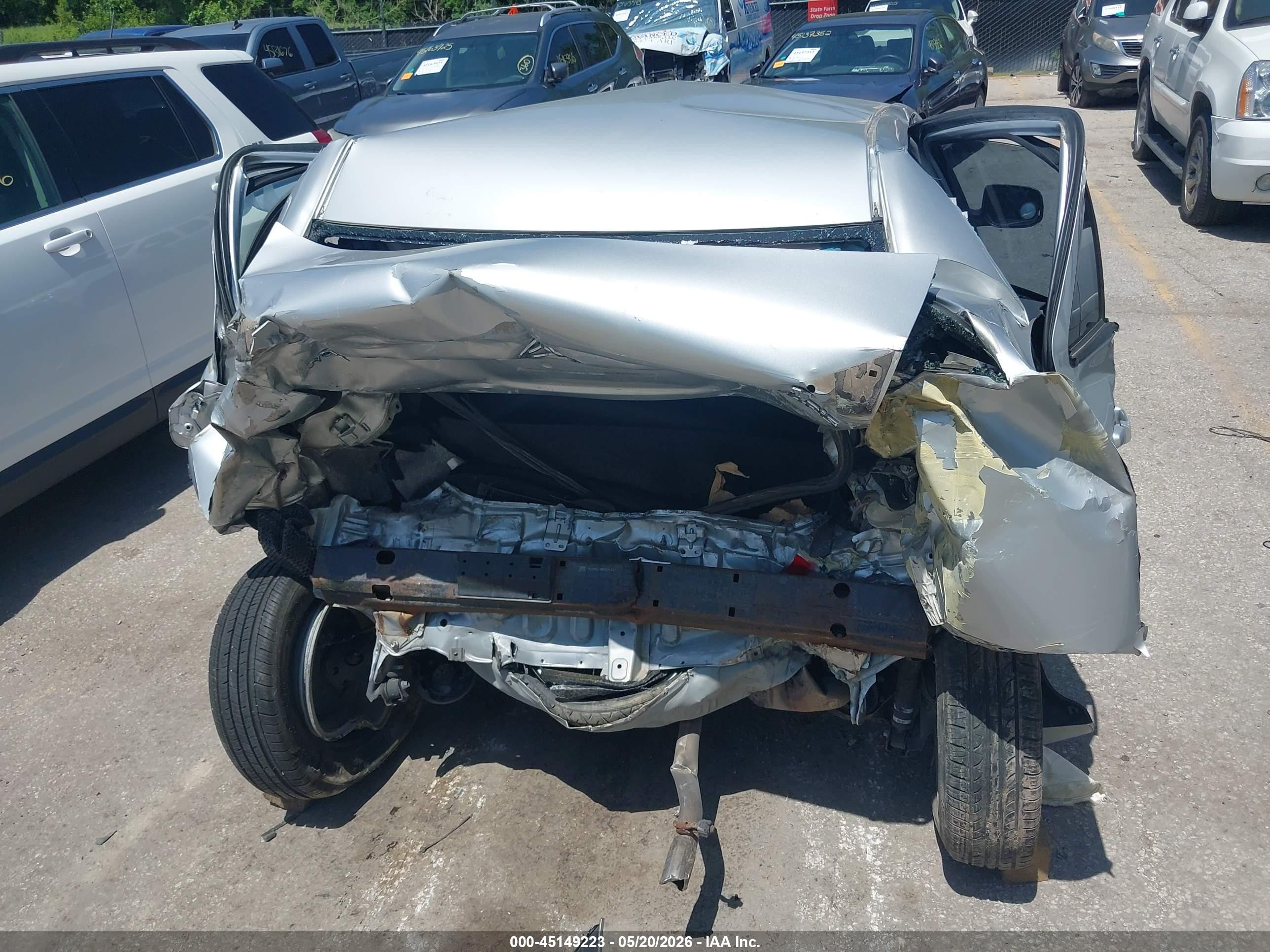 2007 Toyota Yaris S Серебряный vin: JTDBT903571118631