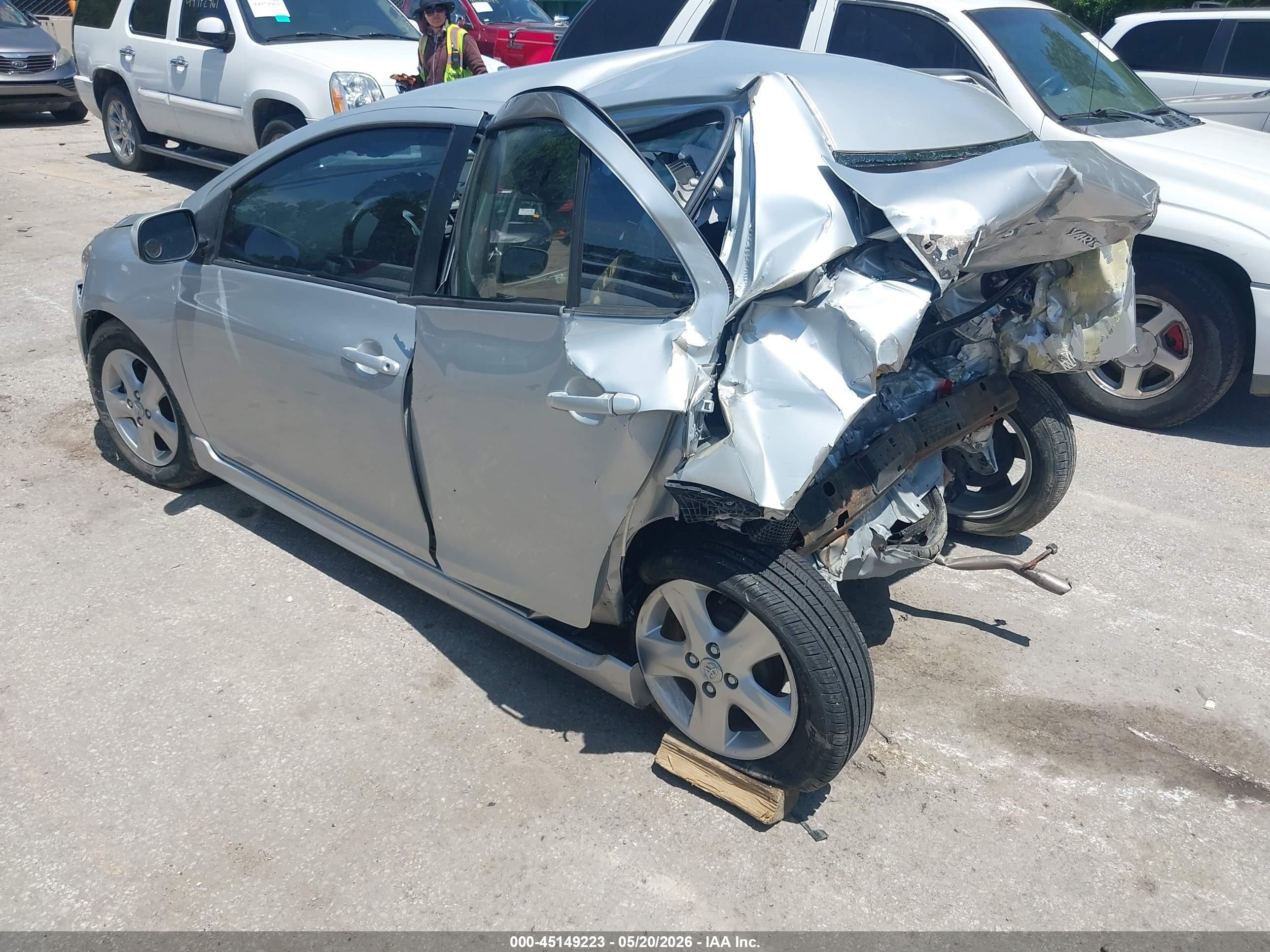 2007 Toyota Yaris S Серебряный vin: JTDBT903571118631