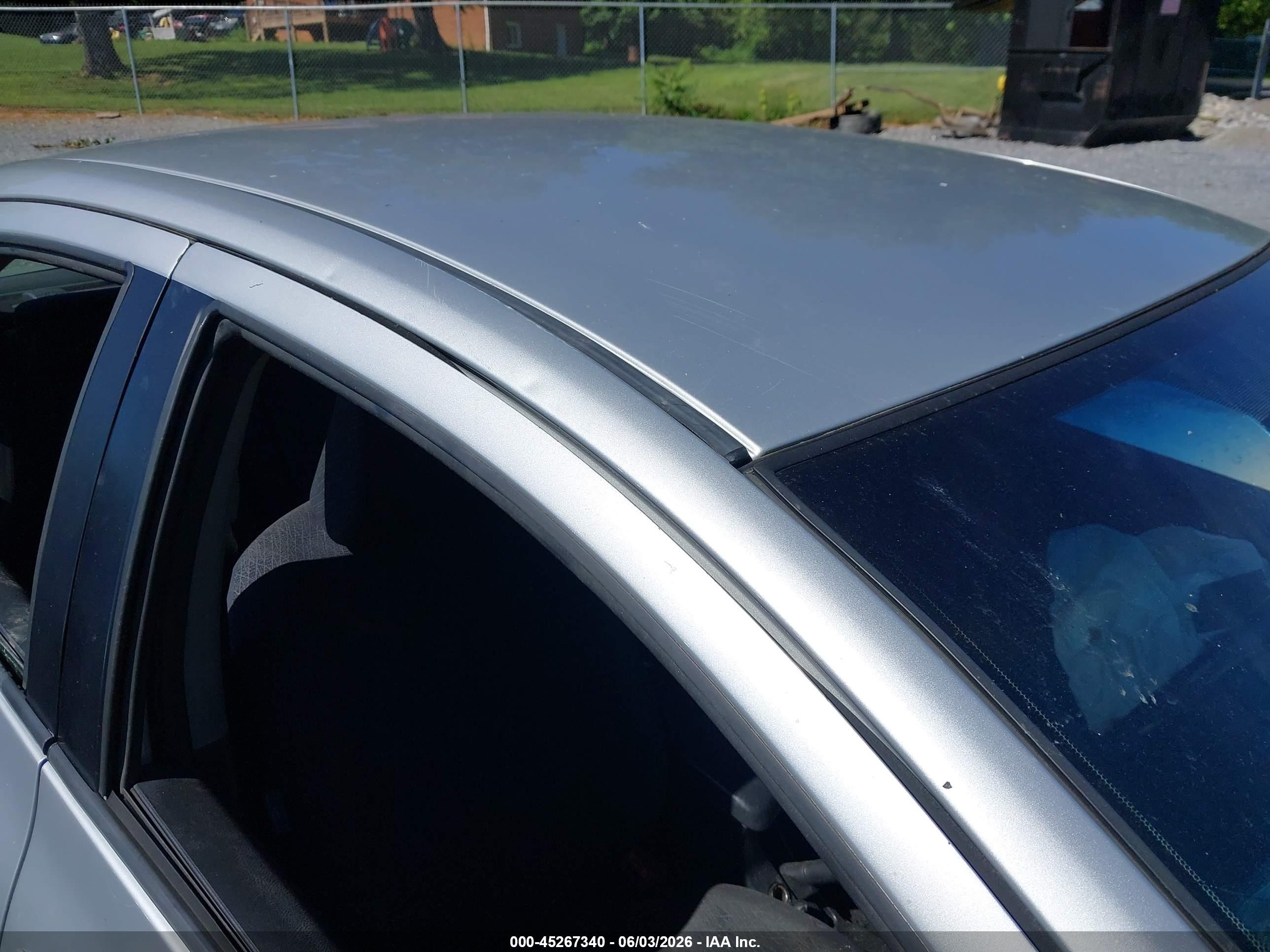 2007 Toyota Yaris   Silver vin: JTDBT903571148096