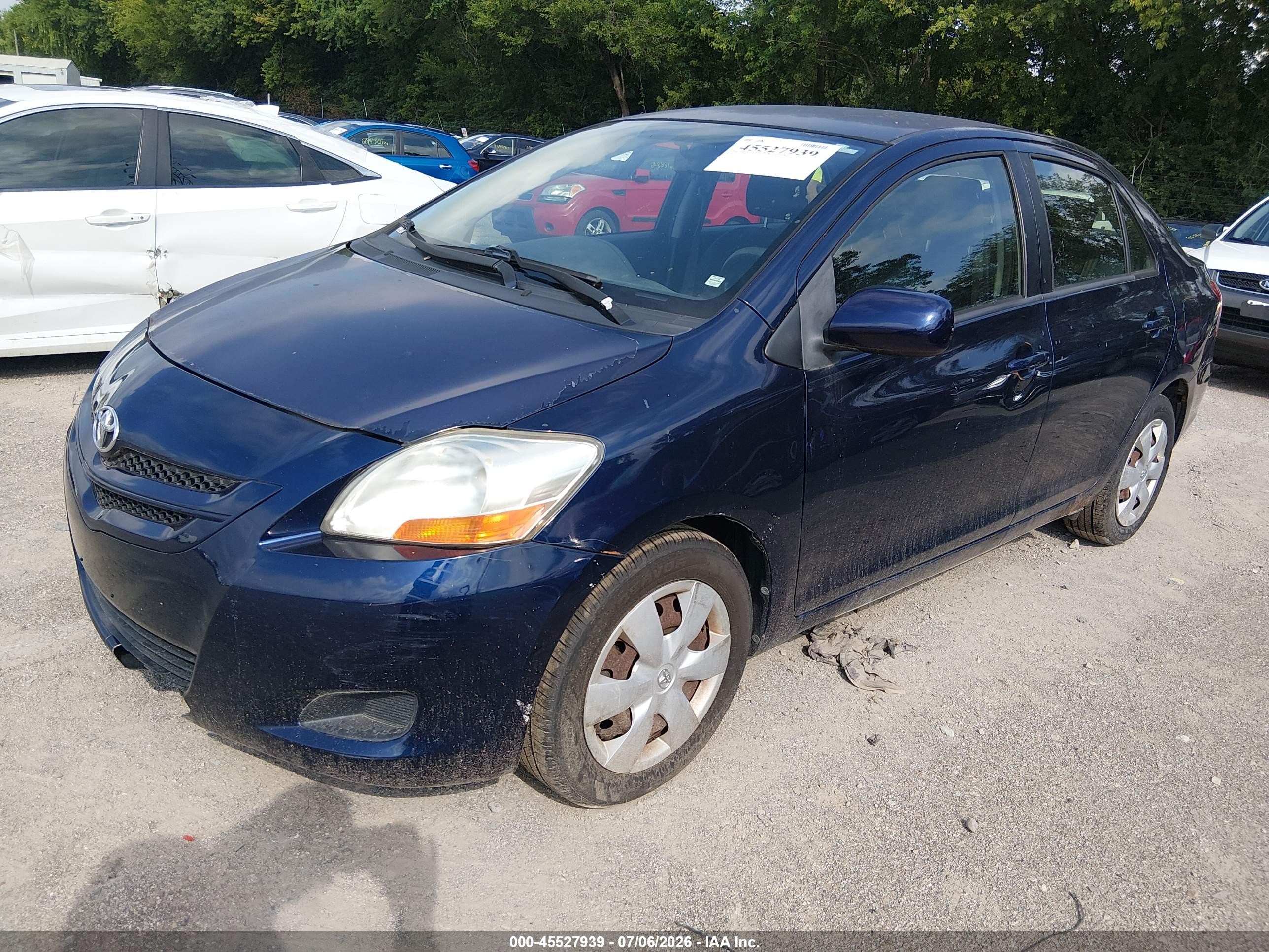 2008 Toyota Yaris   Blue vin: JTDBT903581225910