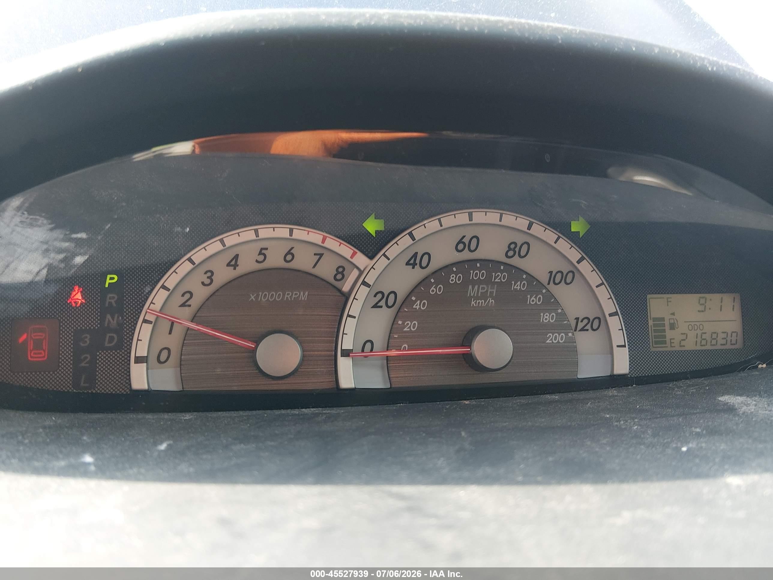 2008 Toyota Yaris   Blue vin: JTDBT903581225910