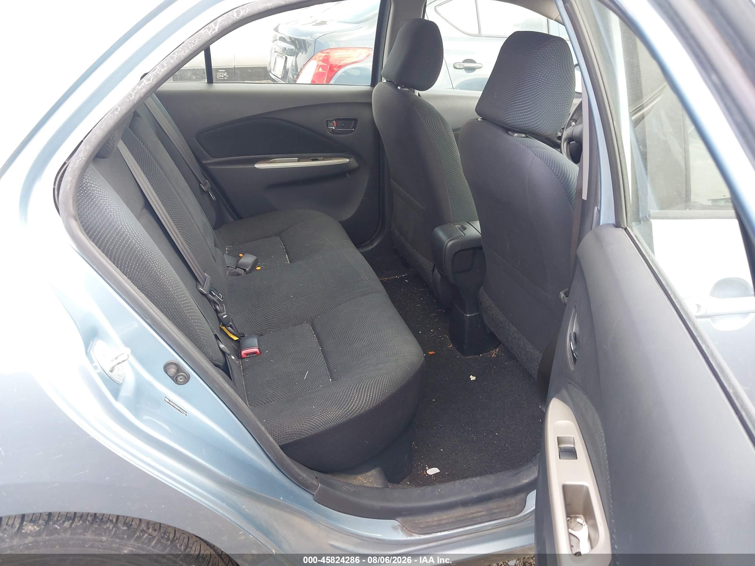 2009 Toyota Yaris   Light Blue vin: JTDBT903591327791