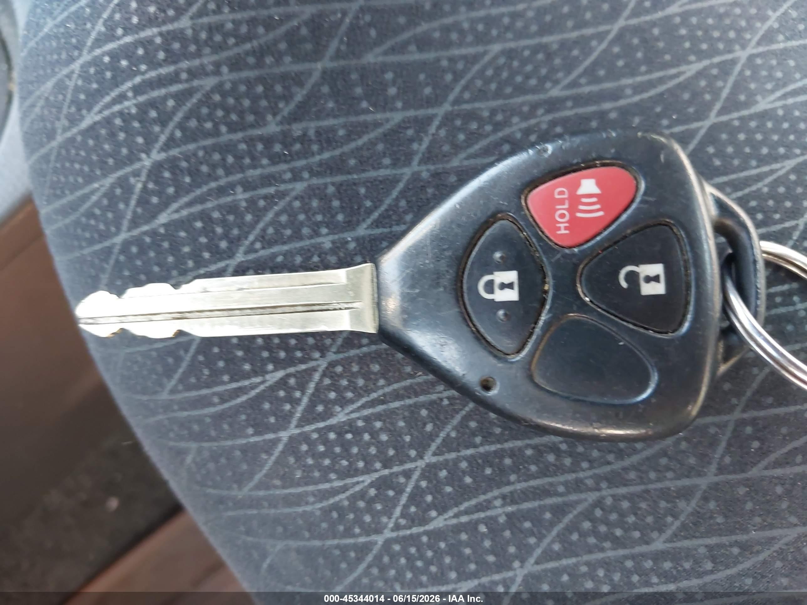 2008 Toyota Yaris   Серый vin: JTDBT903681202412