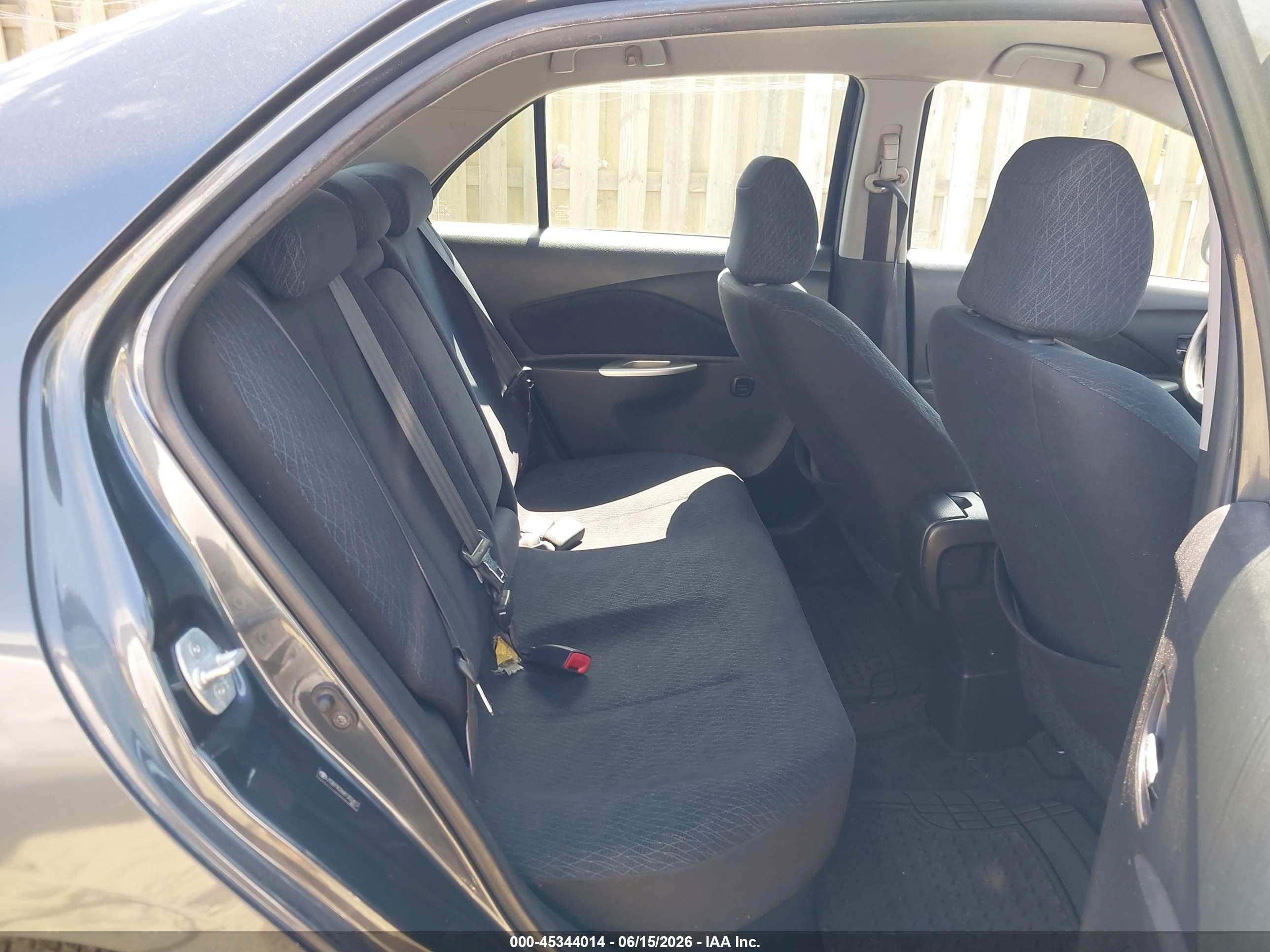2008 Toyota Yaris   Серый vin: JTDBT903681202412