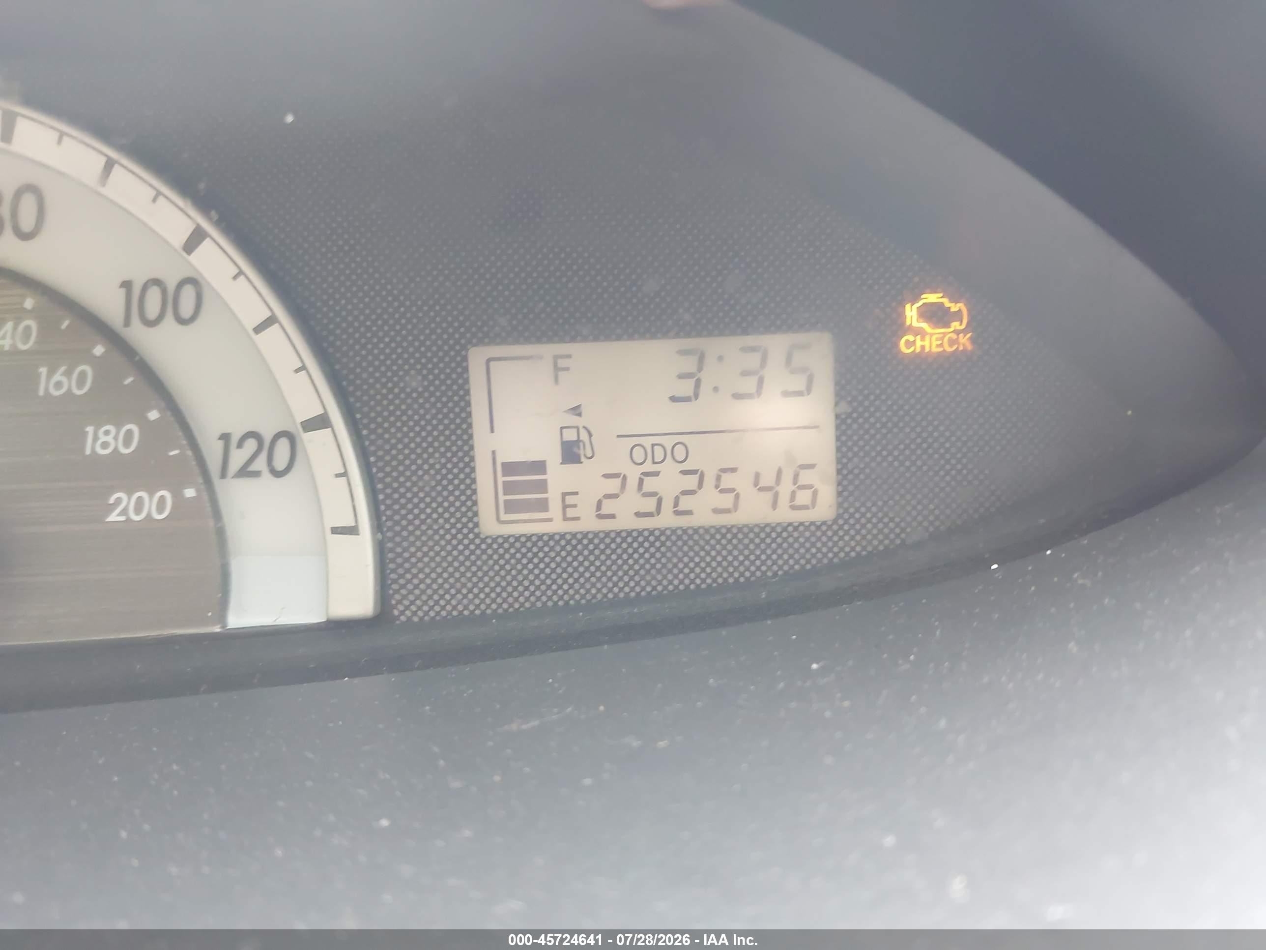 2008 Toyota Yaris   Белый vin: JTDBT903681282777