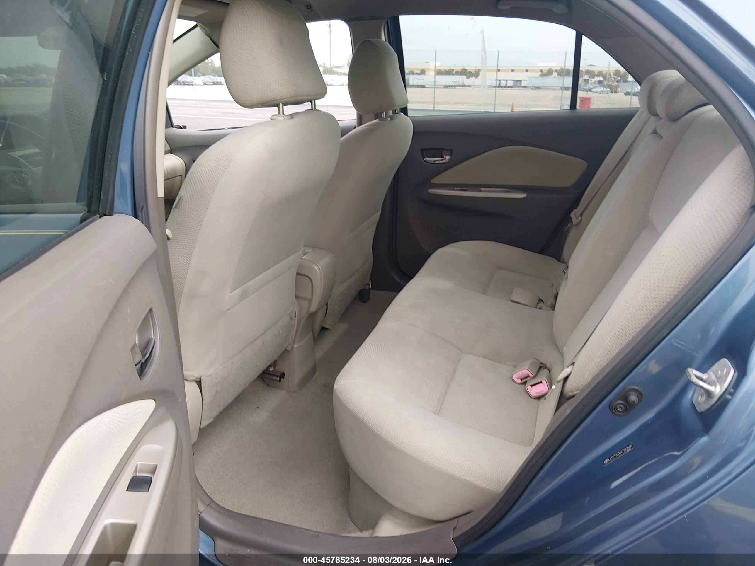 2009 Toyota Yaris Blue vin: JTDBT903691297555