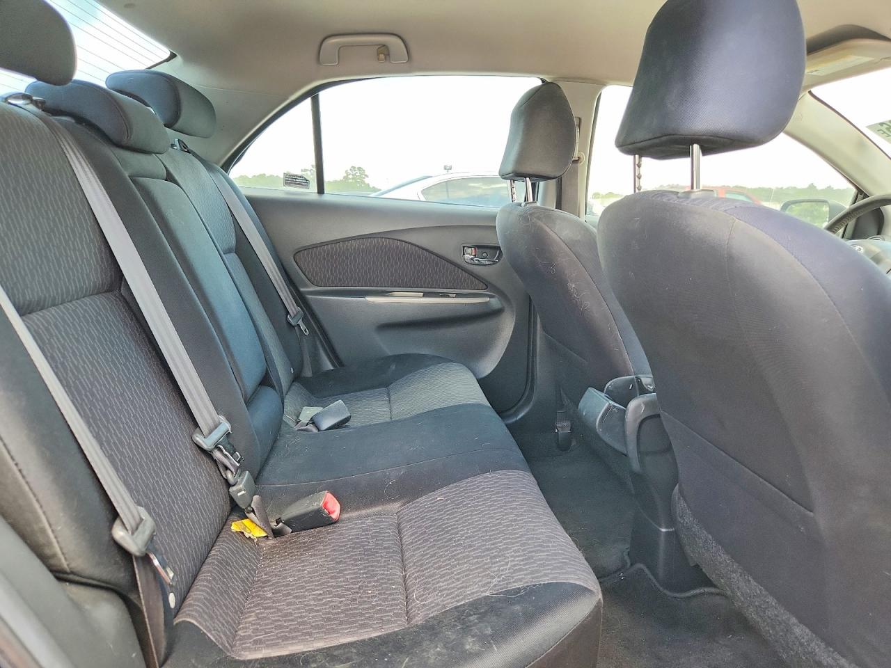 2009 Toyota Yaris S Charcoal vin: JTDBT903691297586